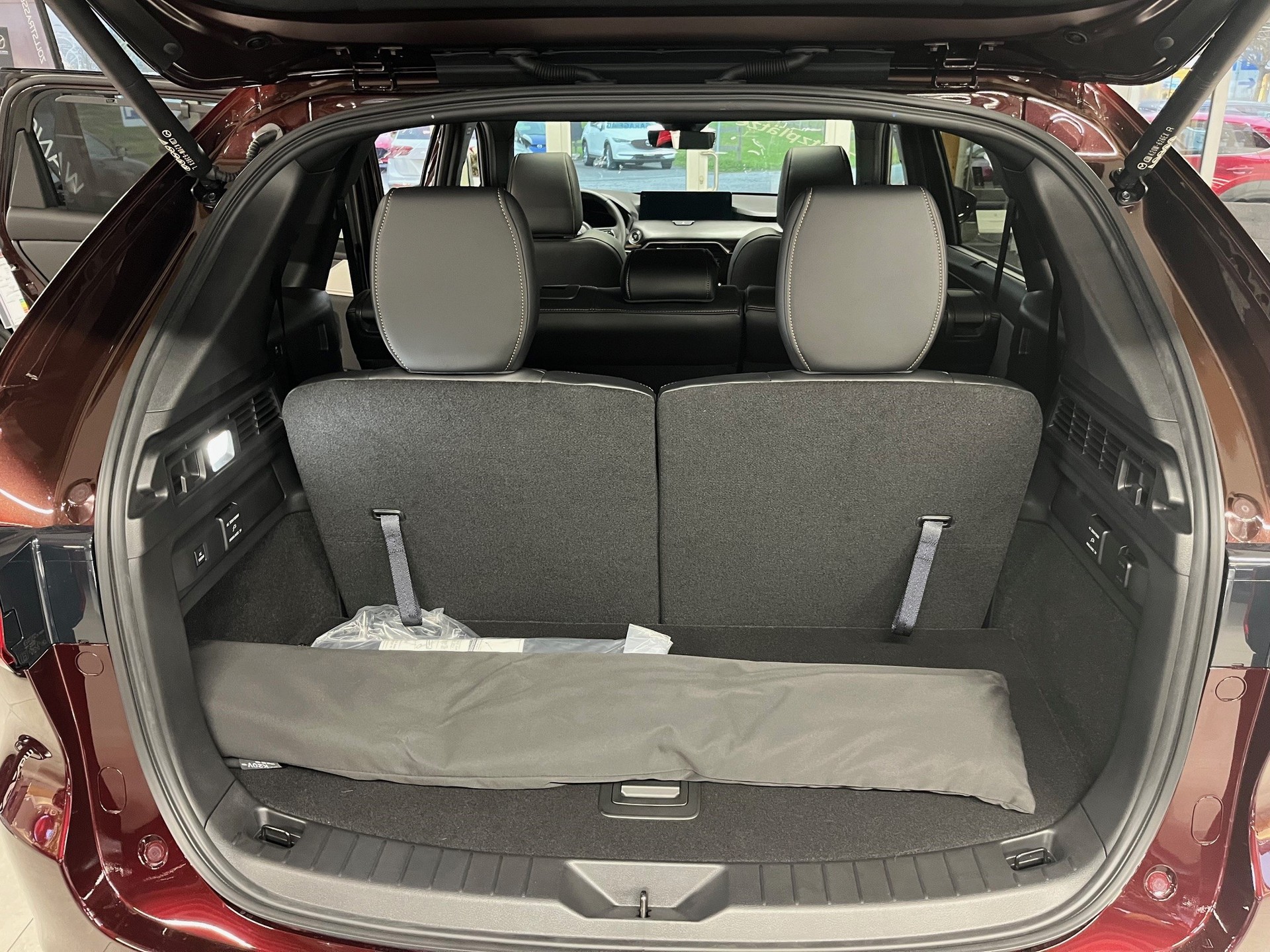 MAZDA CX-80 PHEV 327ps 8AT AWD Homura Plus-image-12