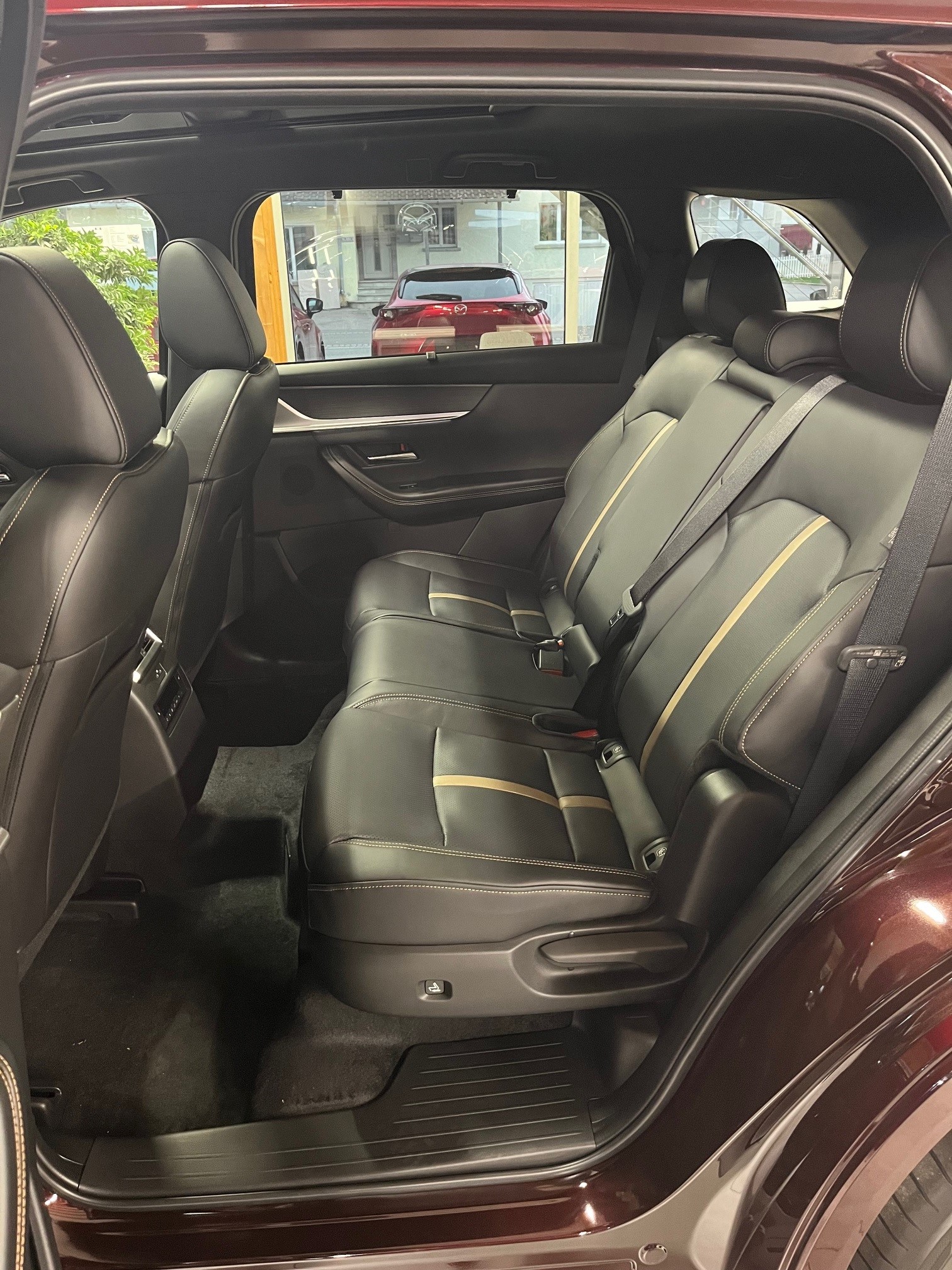 MAZDA CX-80 PHEV 327ps 8AT AWD Homura Plus-image-8