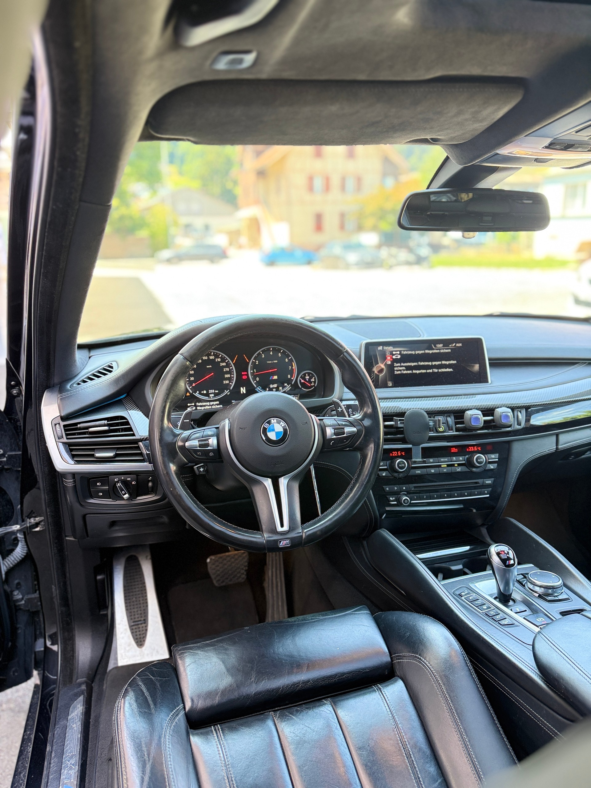 BMW X5M Steptronic-image-8