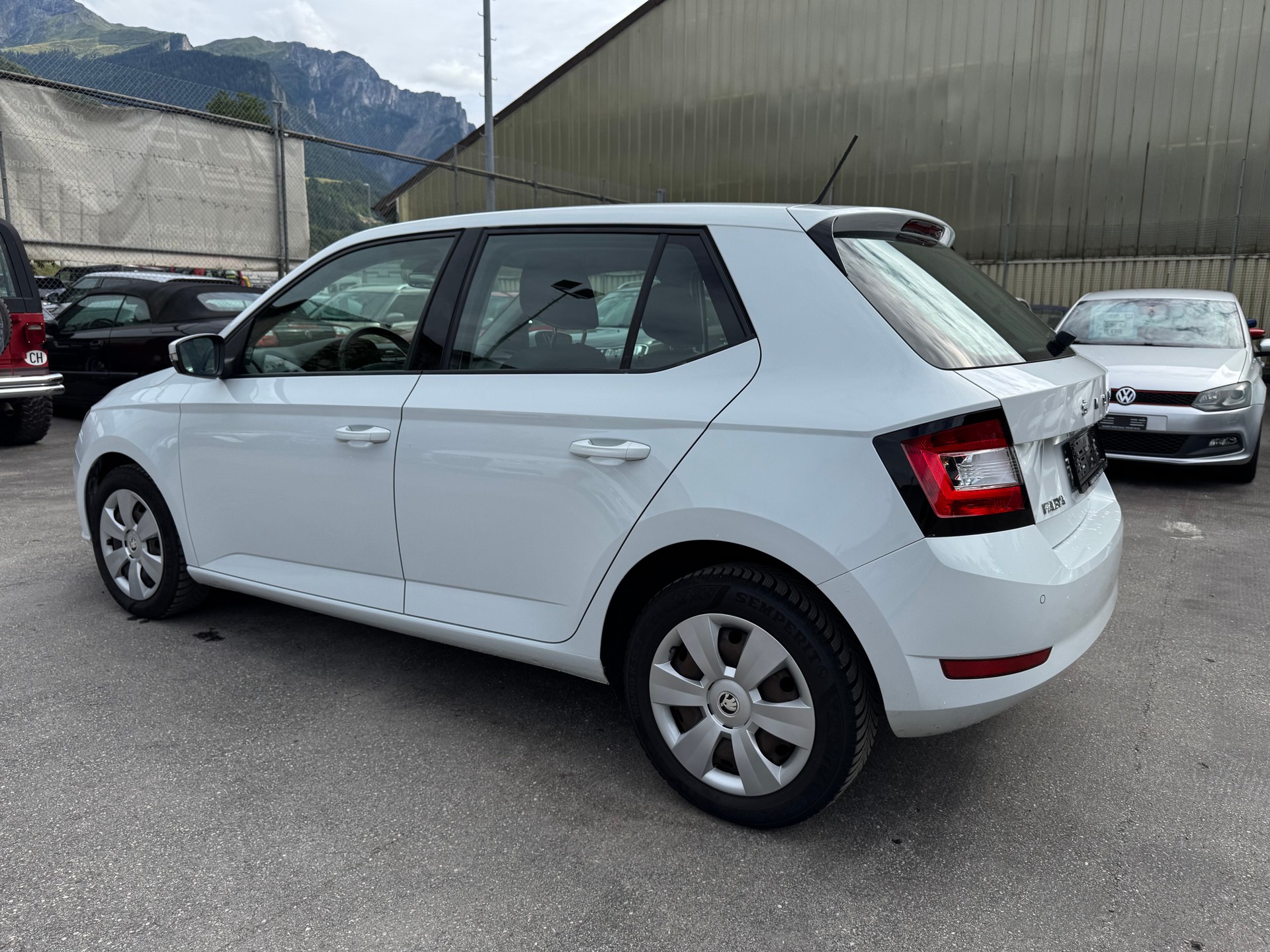 SKODA Fabia 1.0 TSI Ambition-image-6