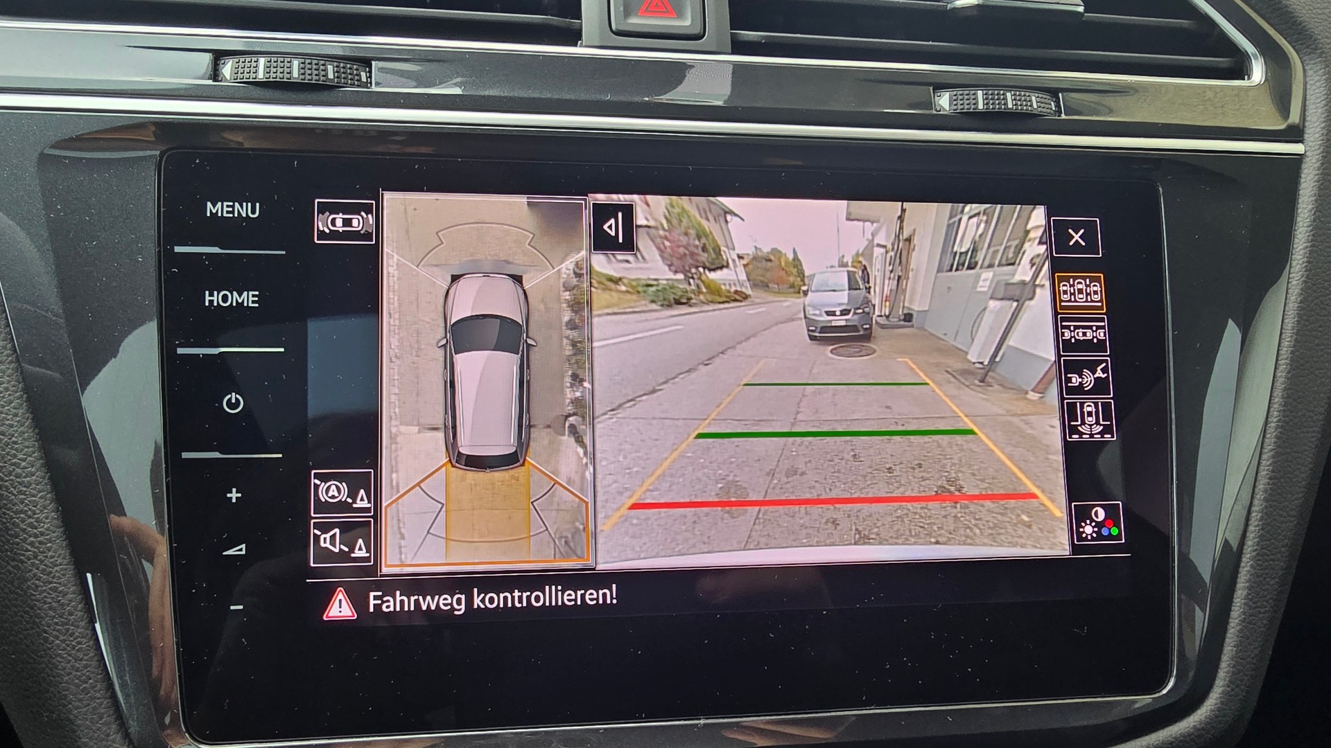 VW Tiguan 2.0TSI R 4Motion DSG-image-13