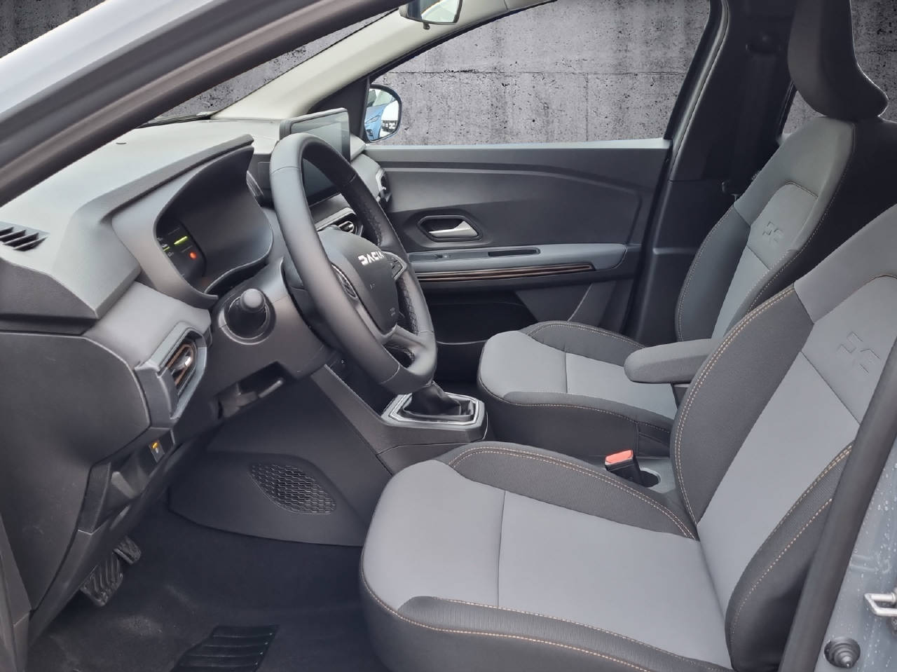 DACIA Jogger extreme hybrid 140 5-Plätzer-image-4