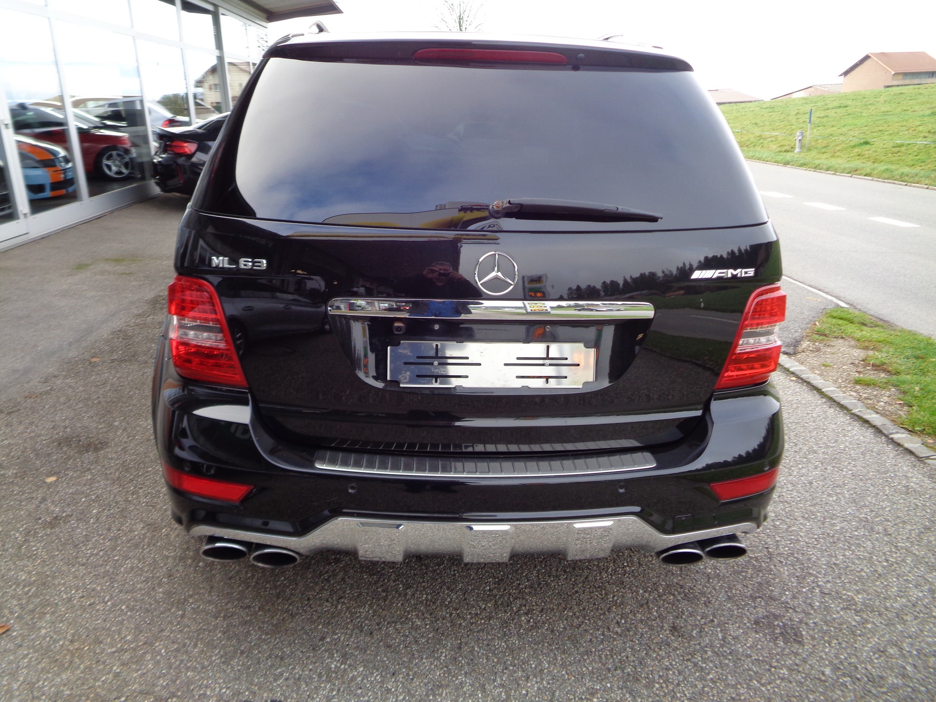 MERCEDES-BENZ ML 63 AMG 4Matic 7G-Tronic-image-2