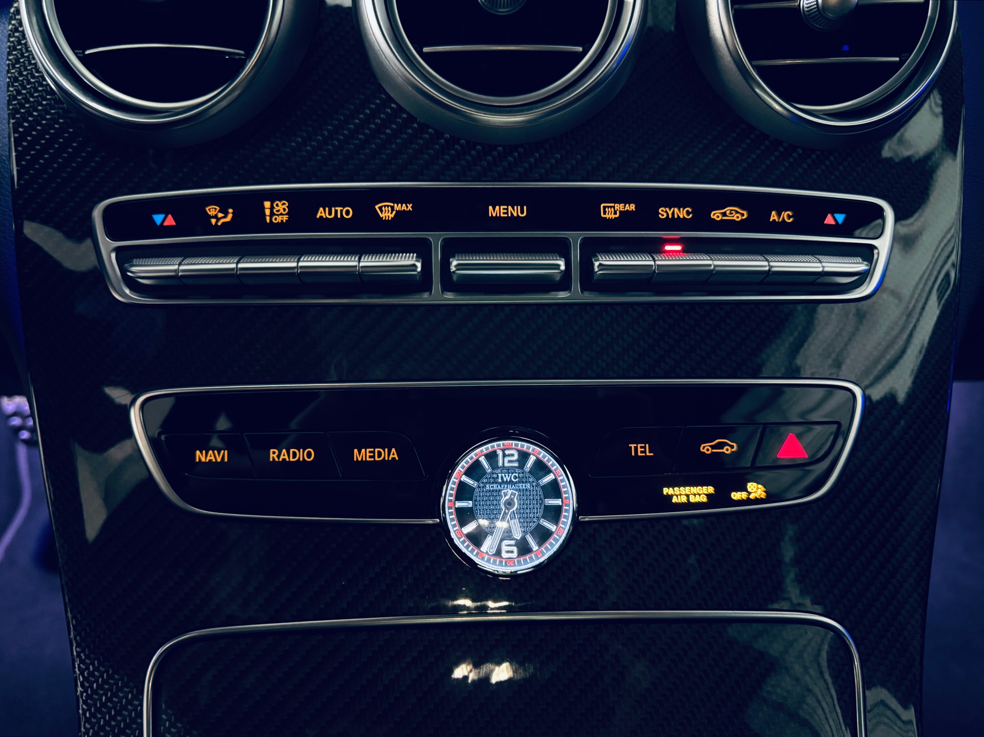 MERCEDES-BENZ C 63 S AMG Premium 9G-tronic-image-18