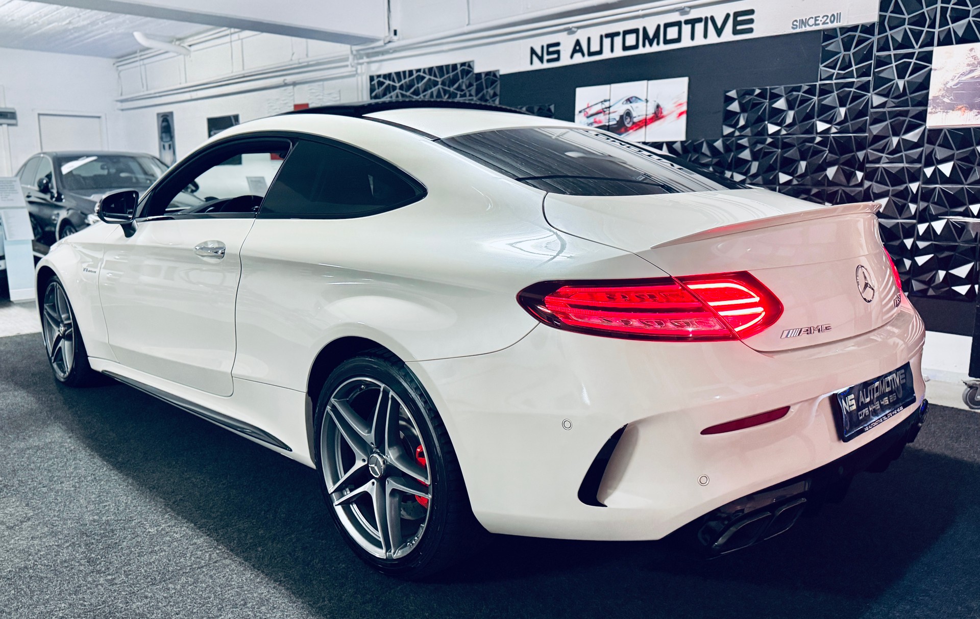 MERCEDES-BENZ C 63 S AMG Premium 9G-tronic-image-5