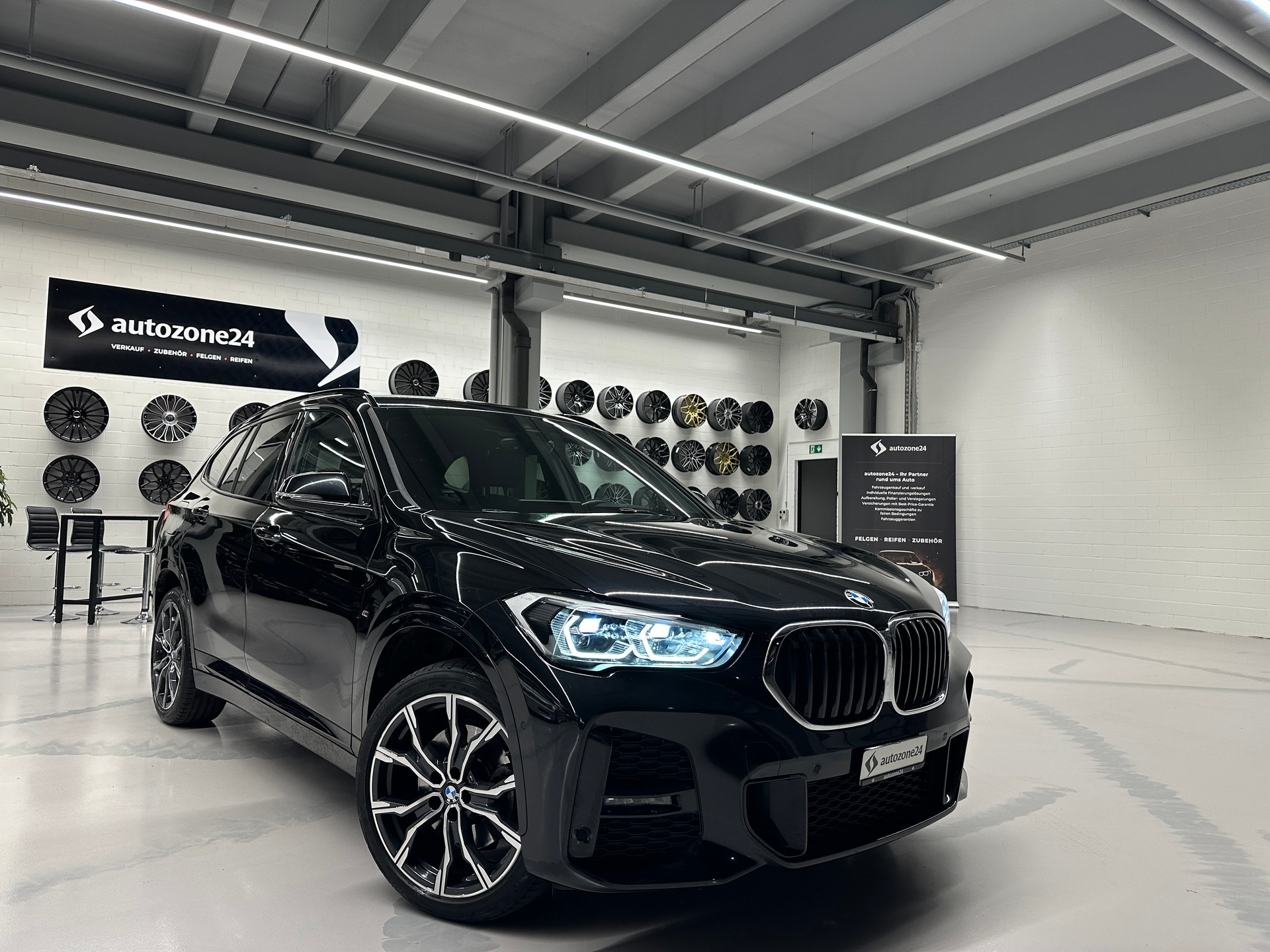 BMW X1 25d xDrive M-Sport *CH-Auto*Frisch ab MFK*Rückfahrkamera*-image-4