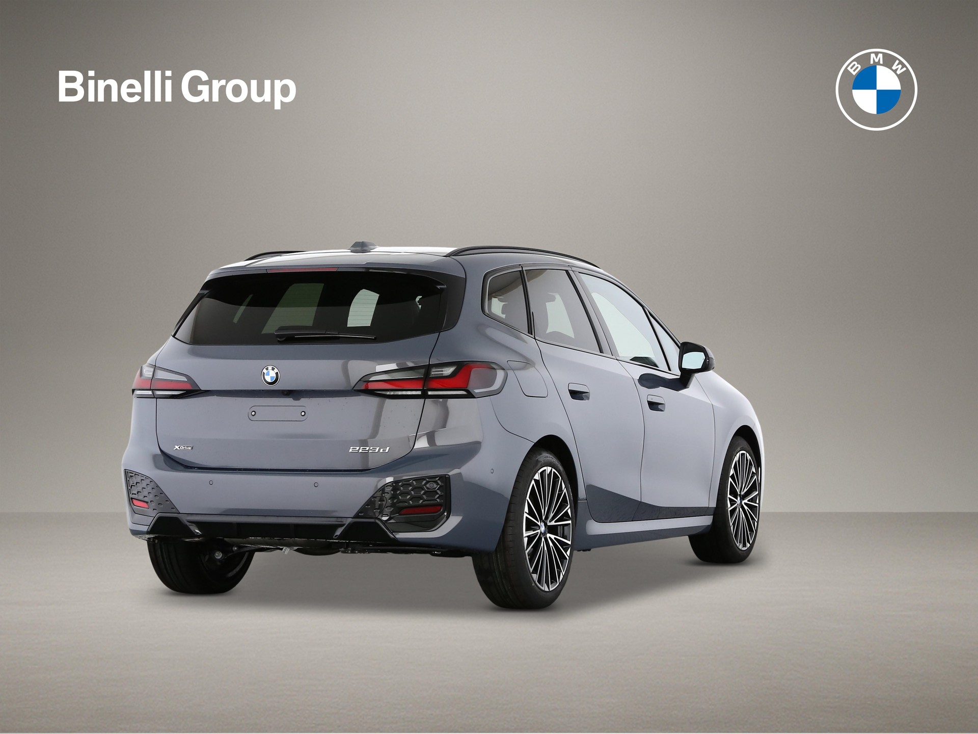 BMW 223d xDrive SDKG Active Tourer-showroom-element-1