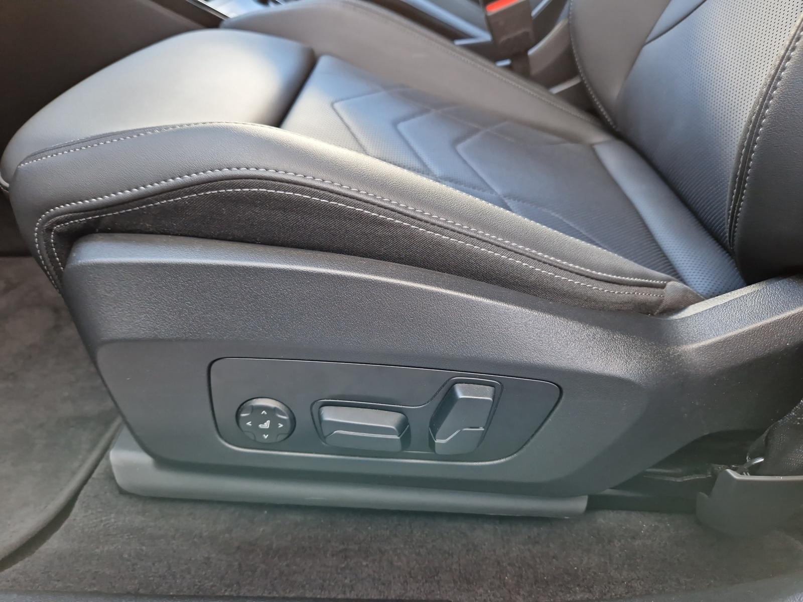 BMW 230e xDrive Active Tourer M Sport-image-19