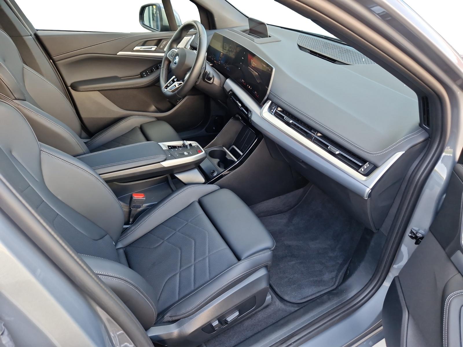 BMW 230e xDrive Active Tourer M Sport-image-15