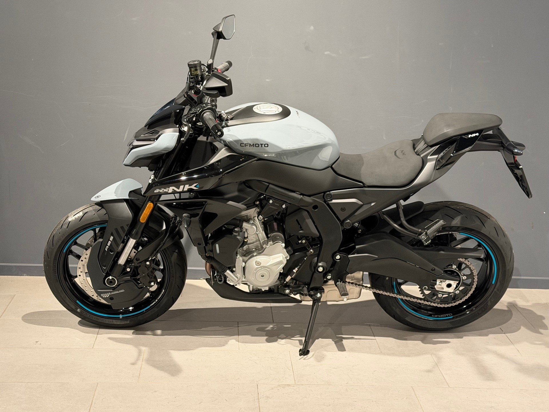 CF MOTO 675NK-image-3