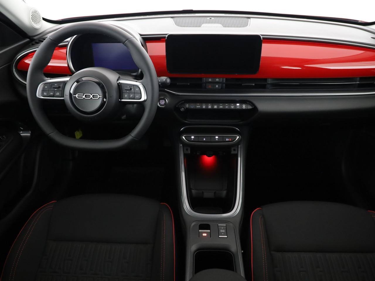 FIAT 600 Red-image-9