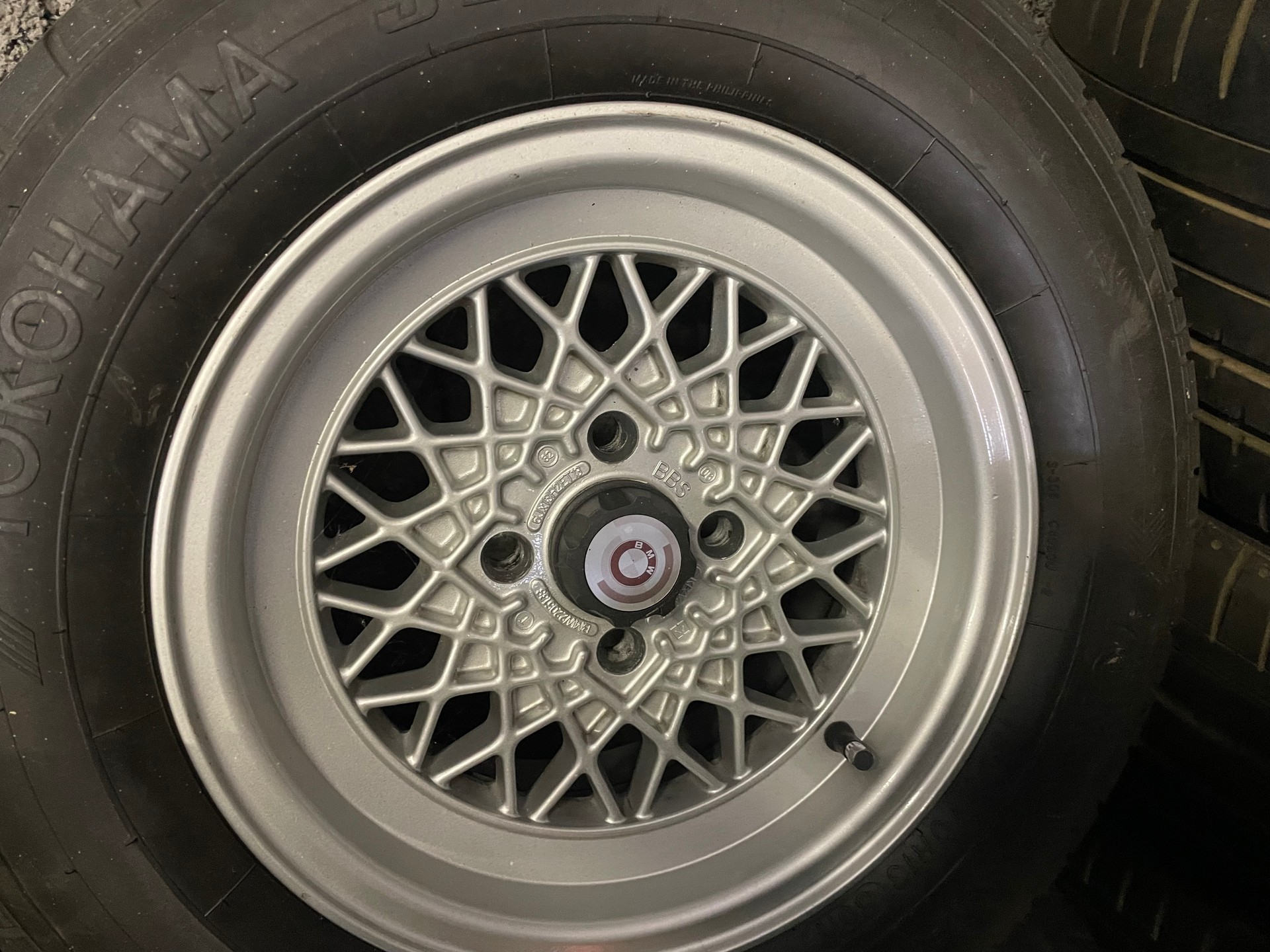 BMW 323 i (Vétéran)-image-12