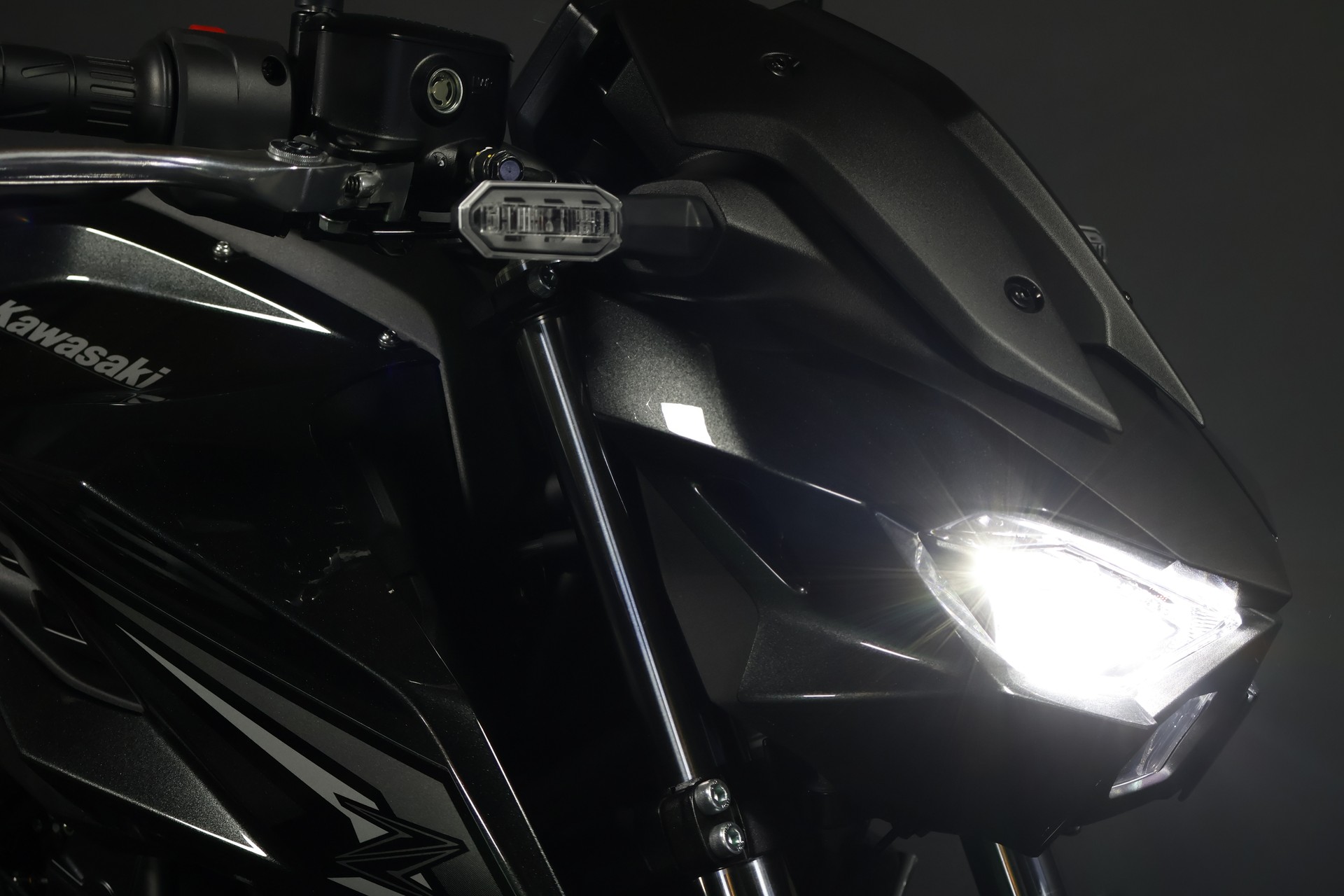 KAWASAKI Z 650 S (50/35 KW)-image-4
