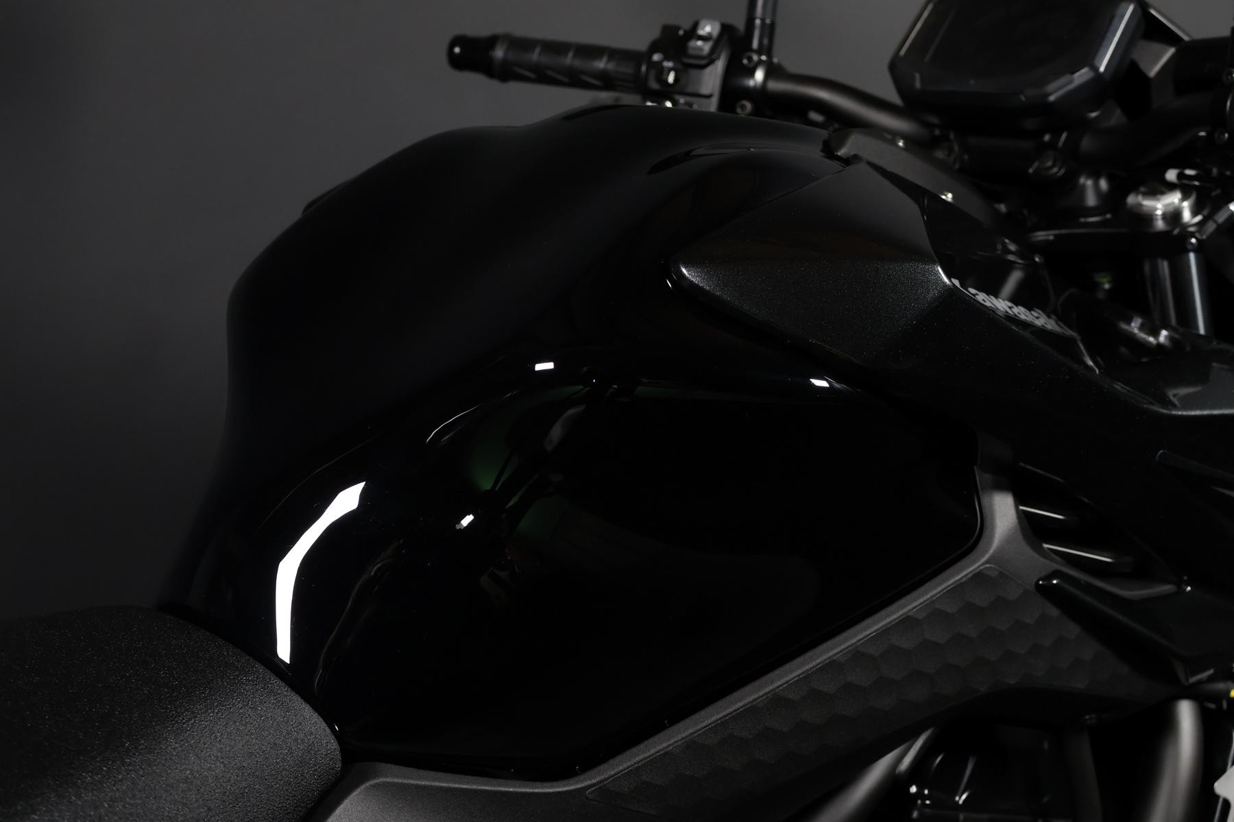 KAWASAKI Z 650 S (50/35 KW)-image-9