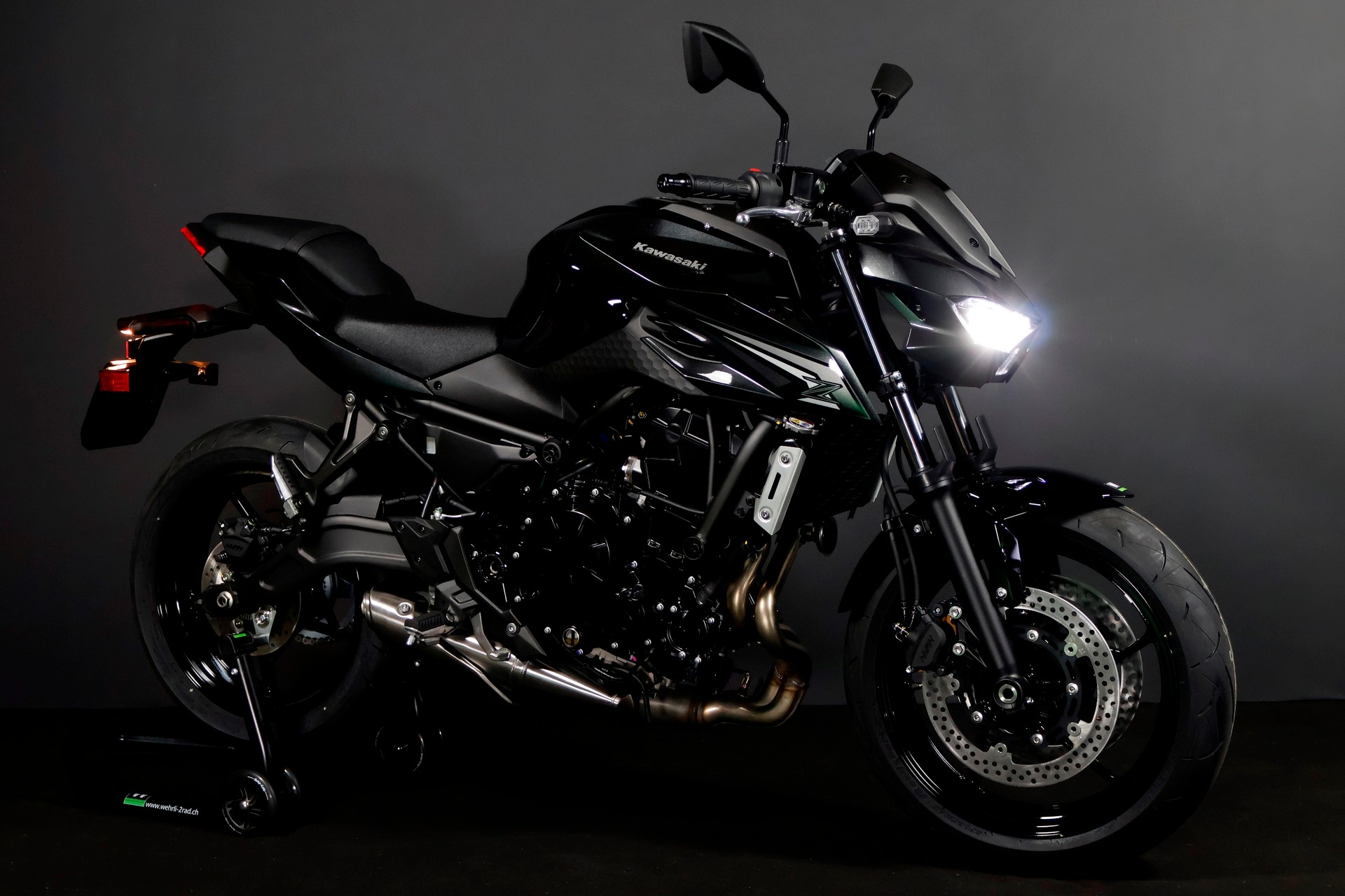 KAWASAKI Z 650 S (50/35 KW)-image-2