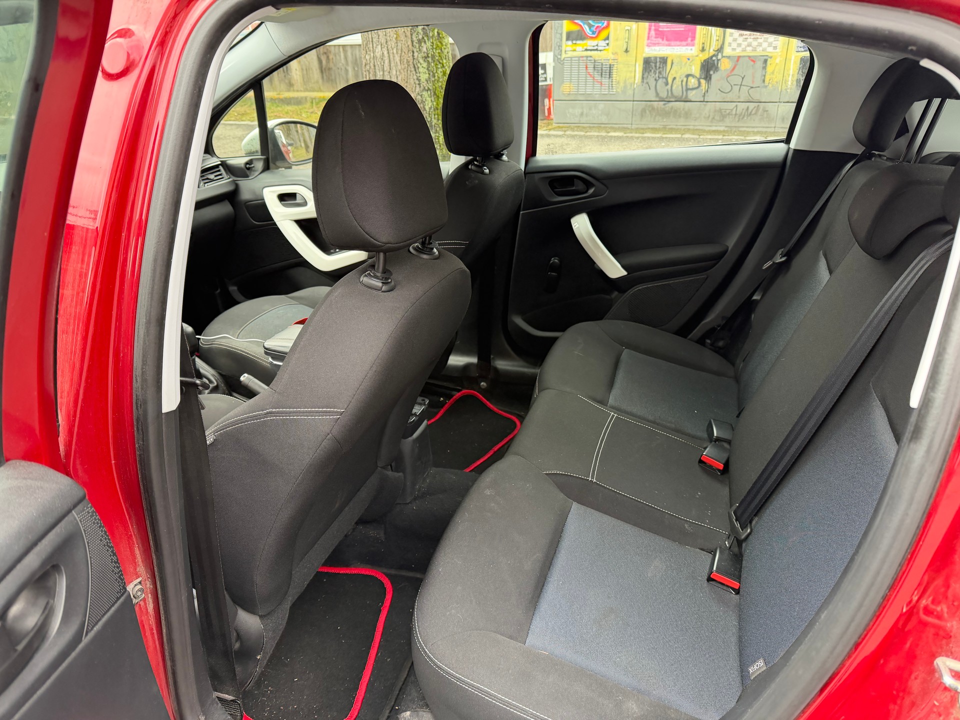 PEUGEOT 208 1.0 PureTech Access-image-11