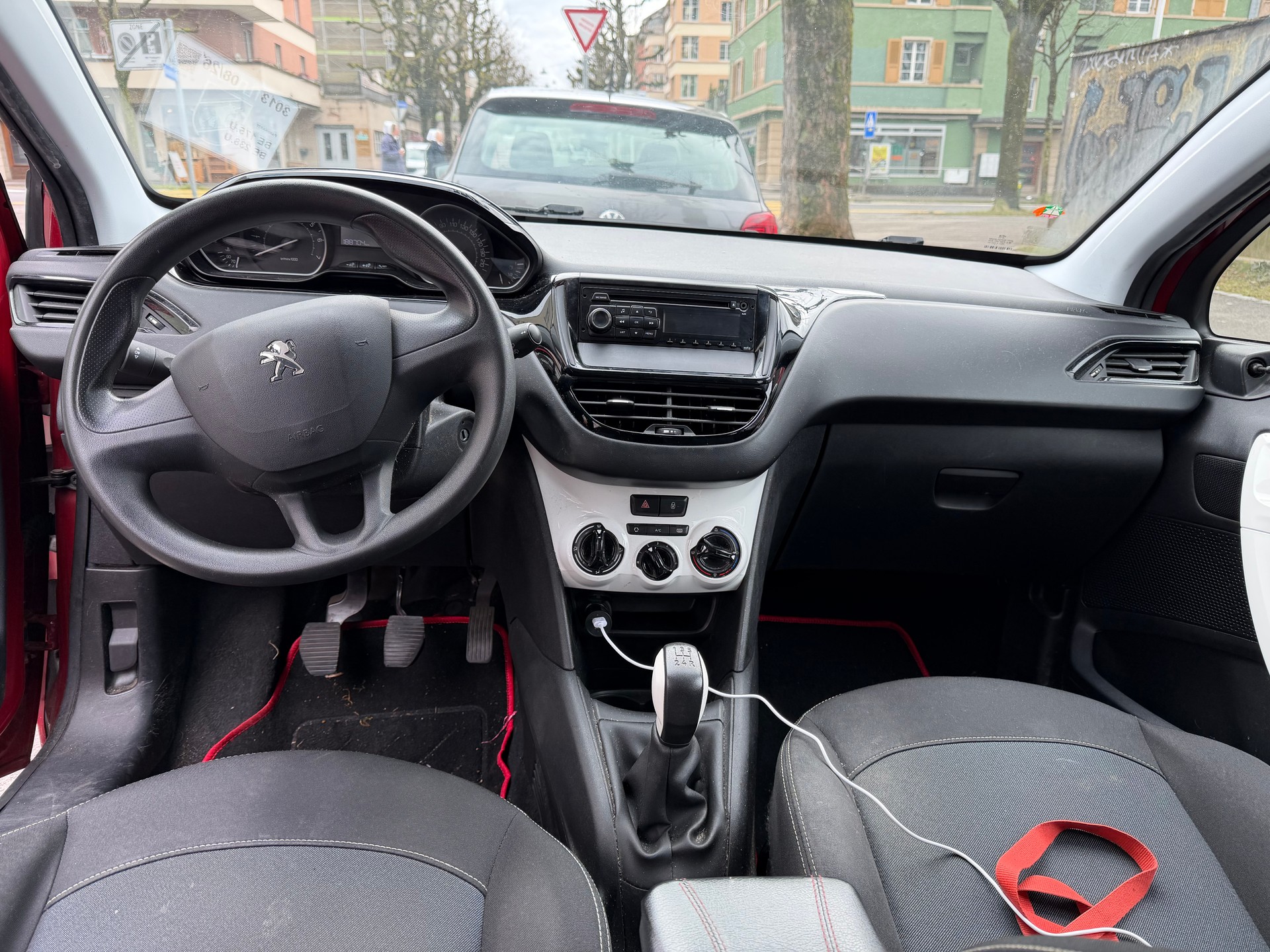 PEUGEOT 208 1.0 PureTech Access-image-7