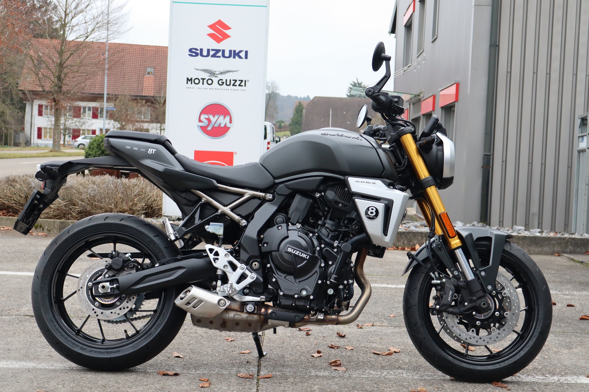 SUZUKI GSX-8T ABS / TCS-image-0