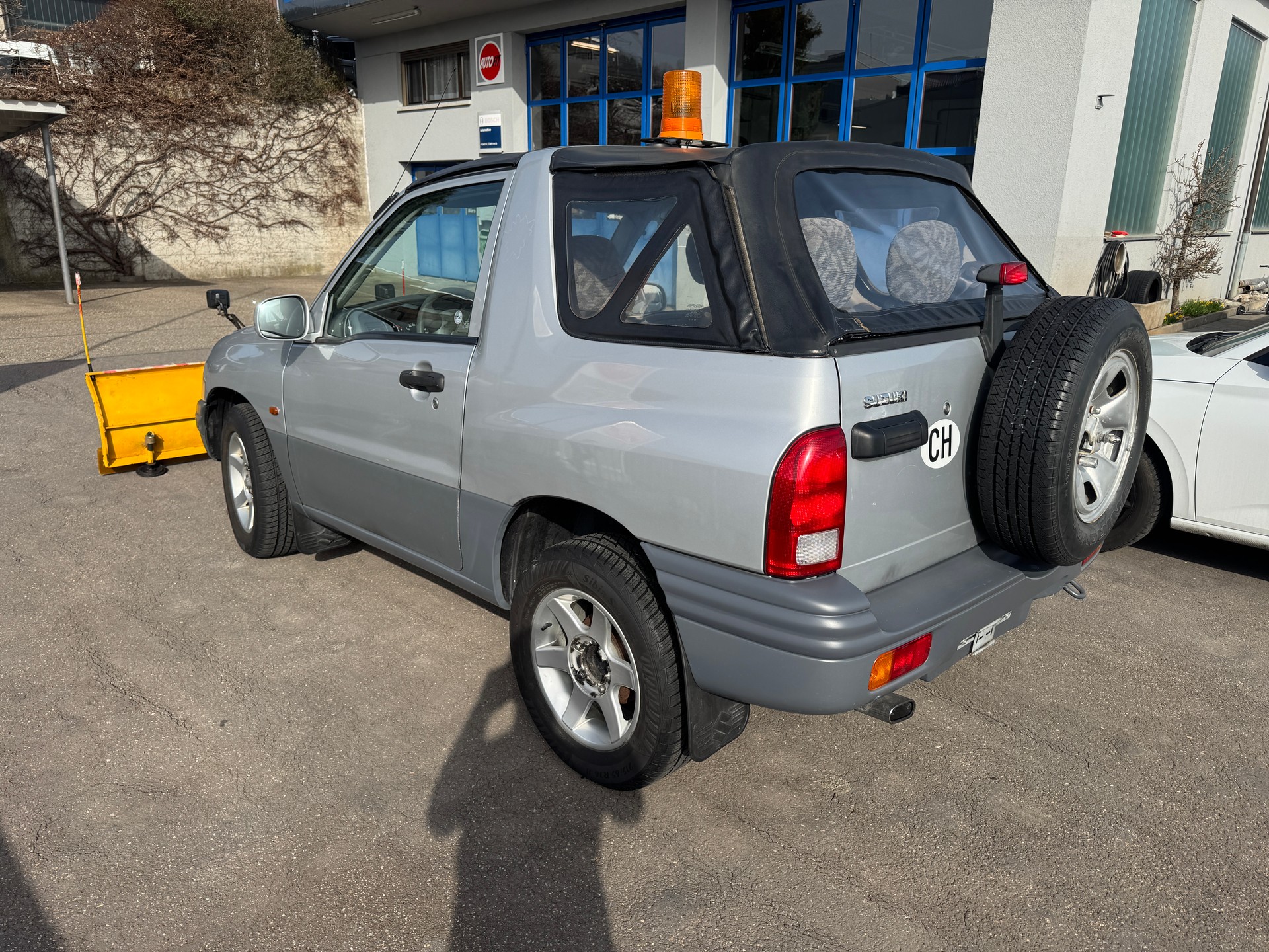 SUZUKI Grand Vitara 2.0 16V Schneepflug-image-2