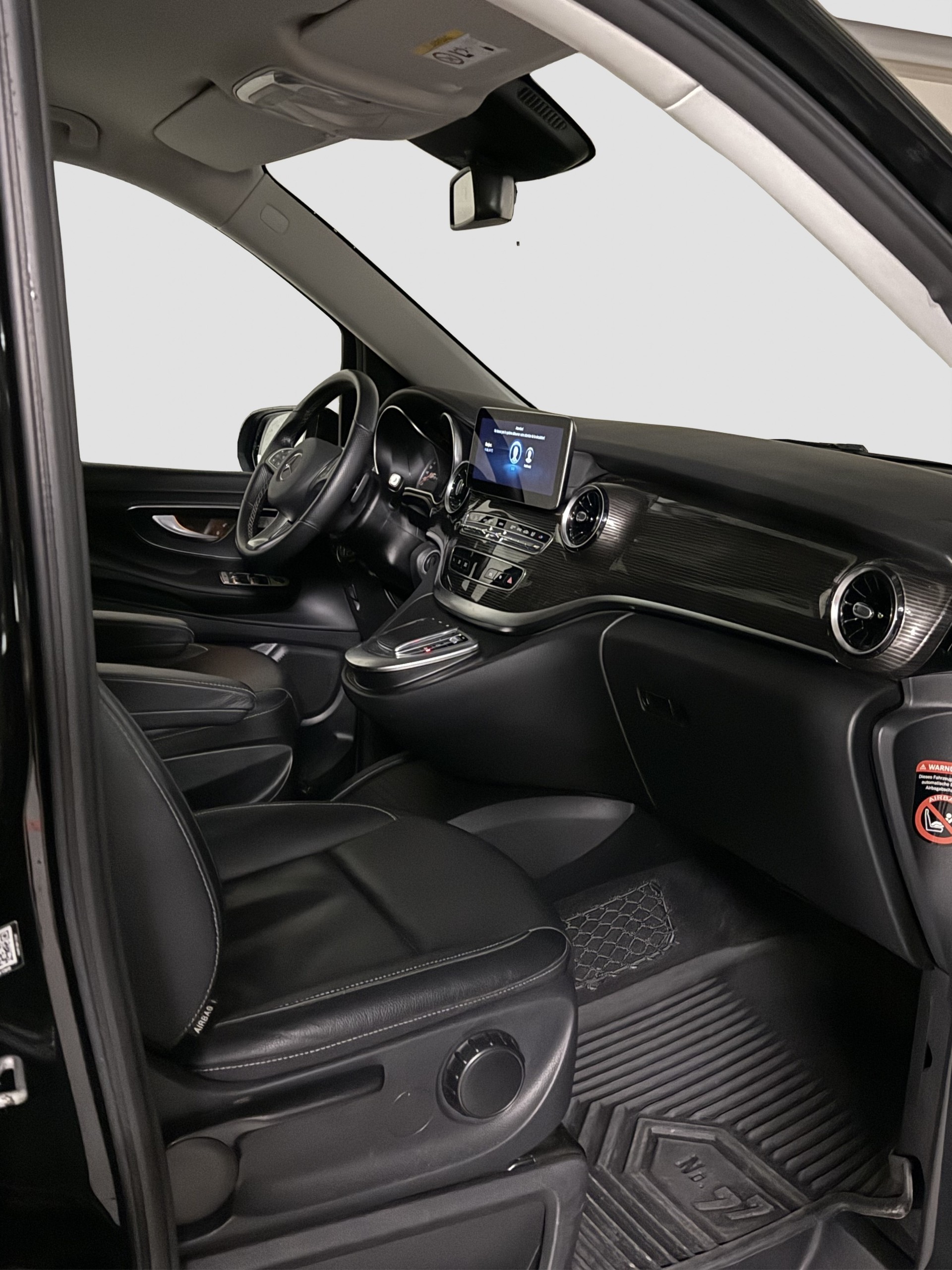MERCEDES-BENZ V 220 d Avantgarde lang 9G-Tronic-image-10