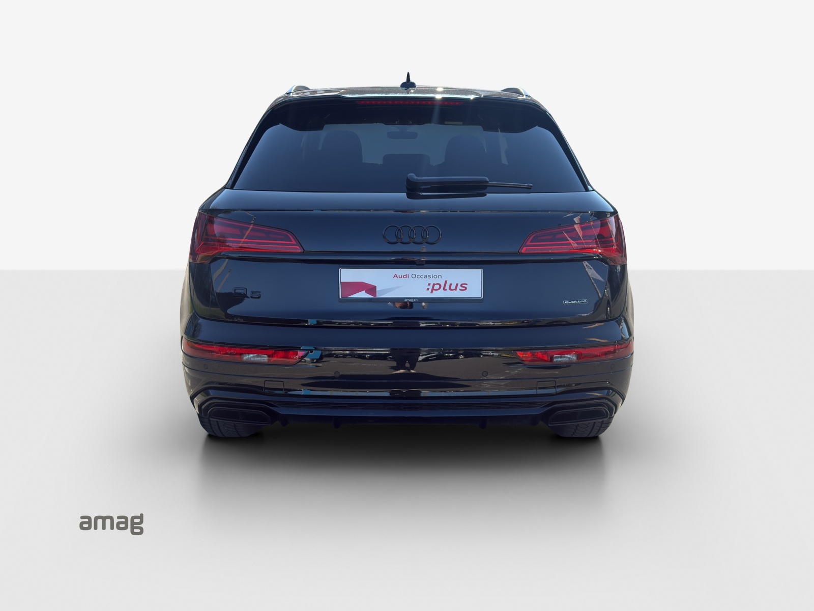 AUDI Q5 40 TDI Black Edition quattro S-tronic-showroom-element-3