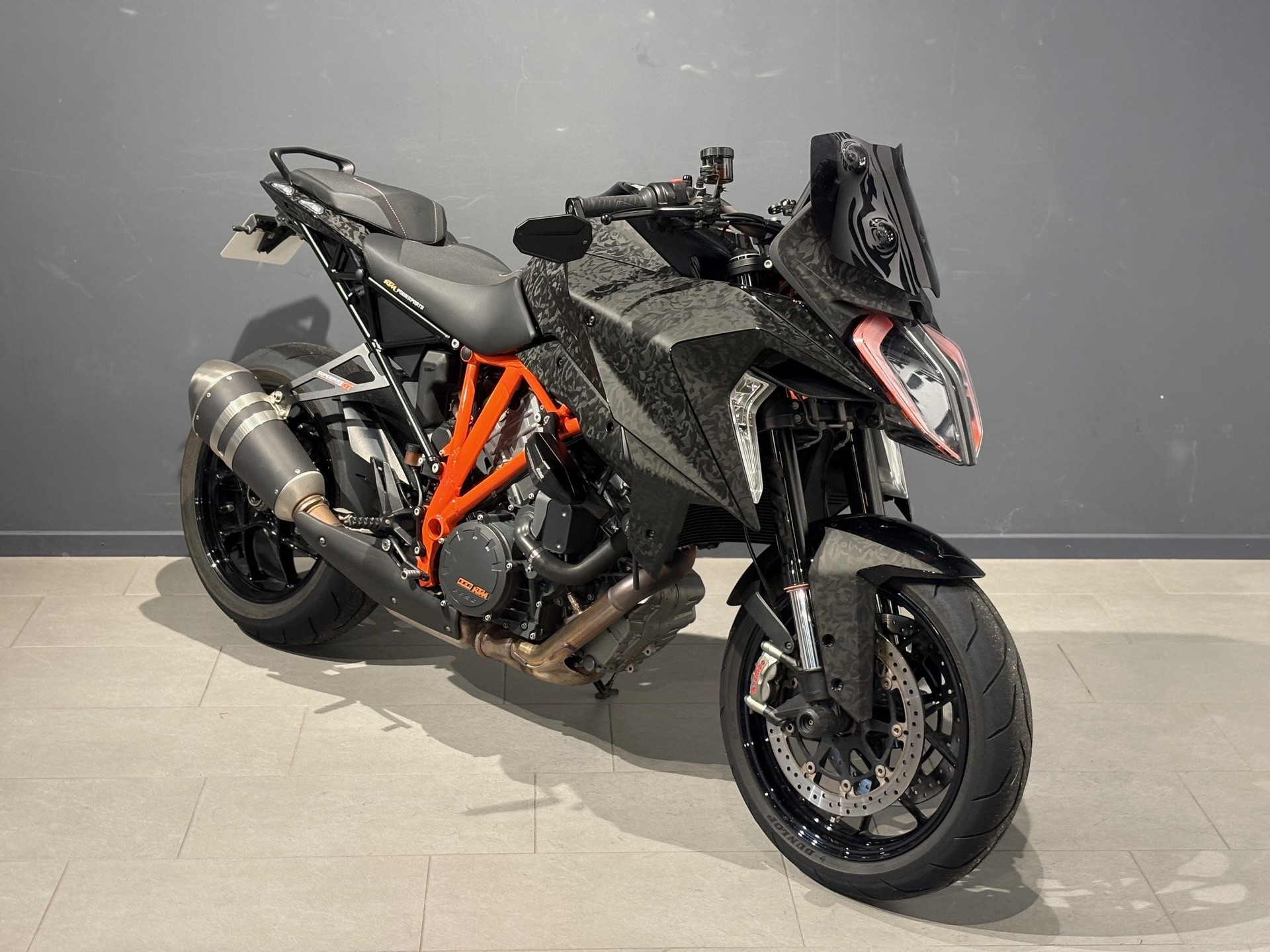 KTM 1290 Super Duke GT-image-1