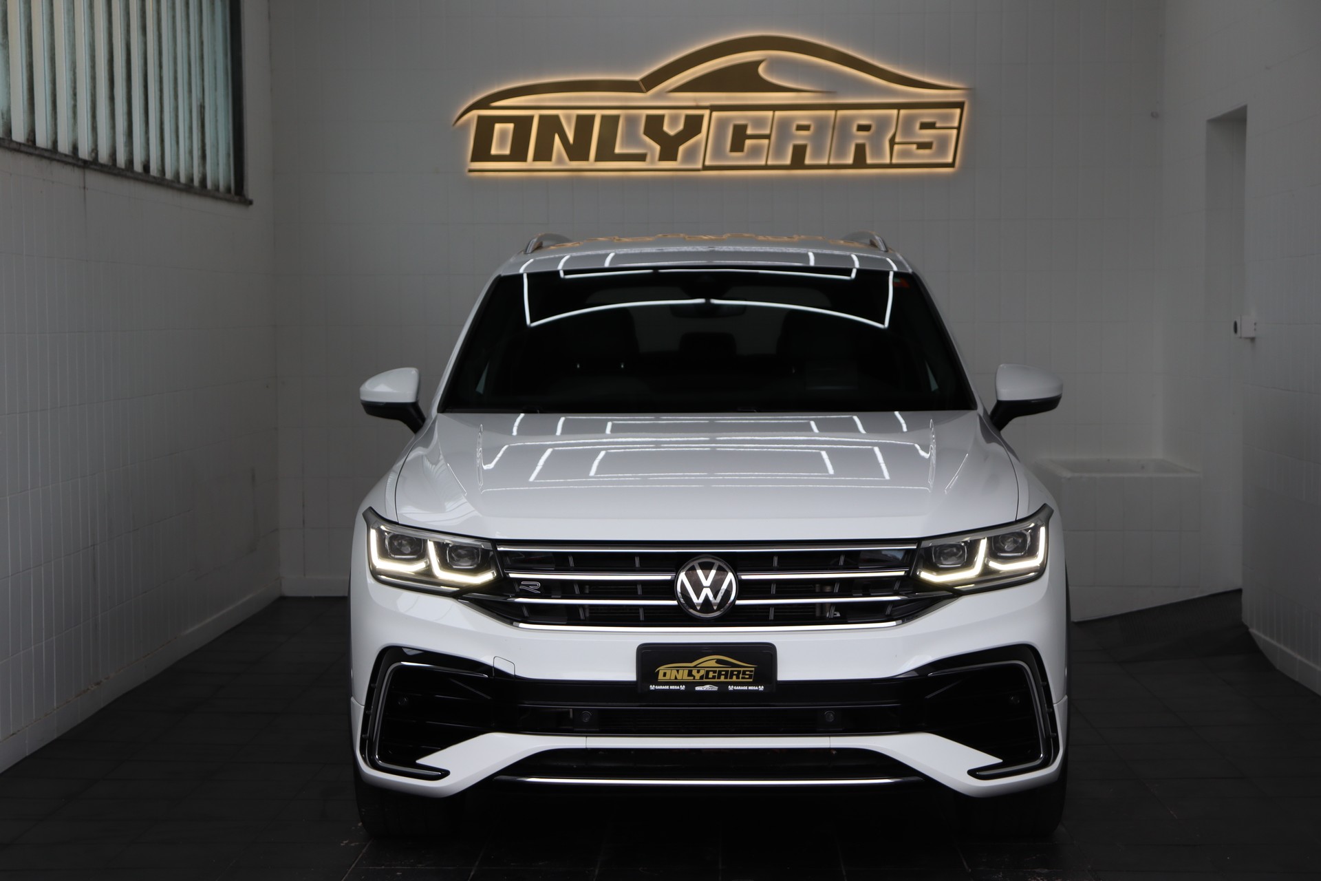 VW Tiguan Allspace 2.0 TDI SCR R-Line 4Motion DSG-showroom-element-1