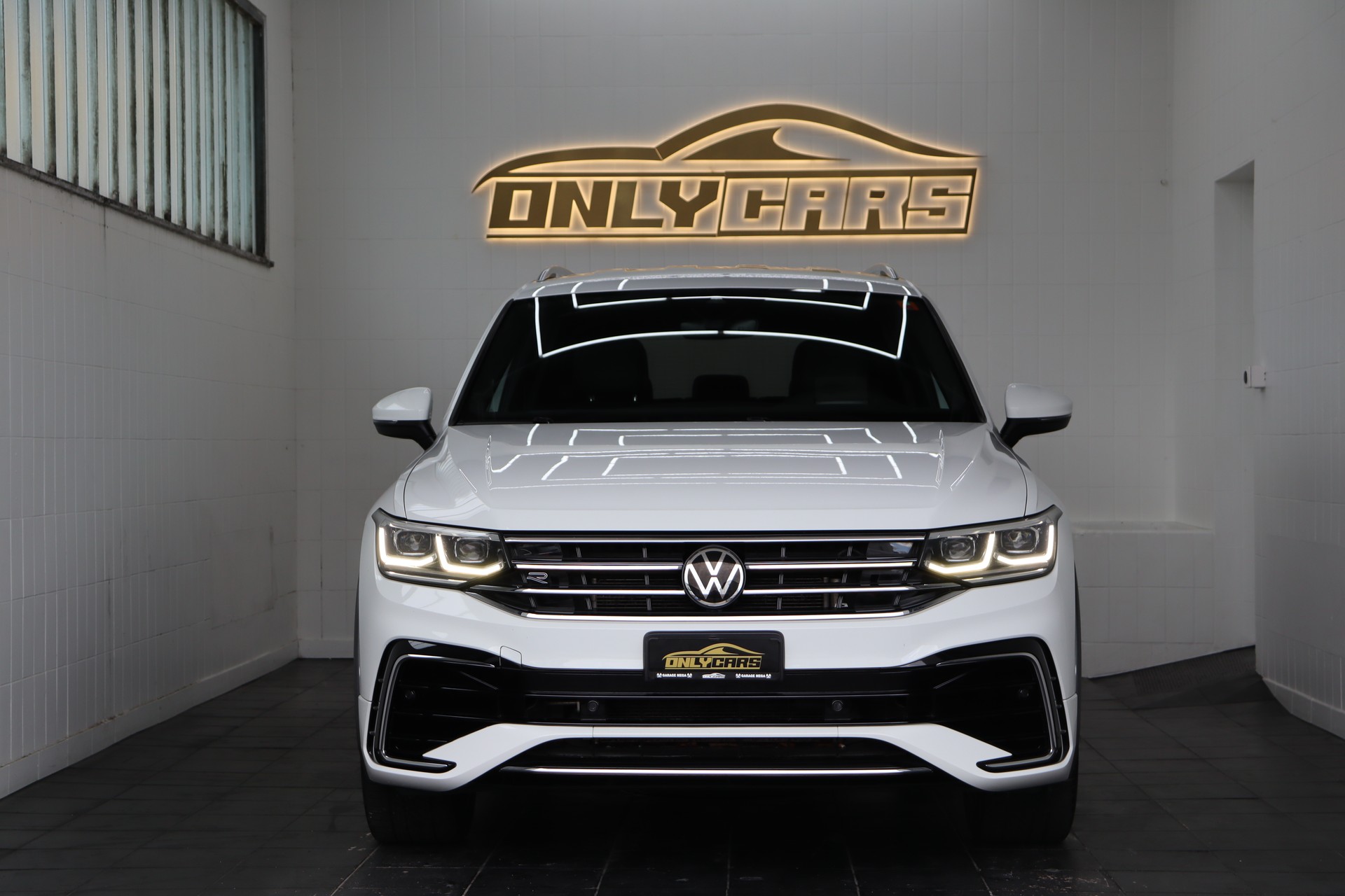 VW Tiguan Allspace 2.0 TDI SCR R-Line 4Motion DSG-showroom-element-2