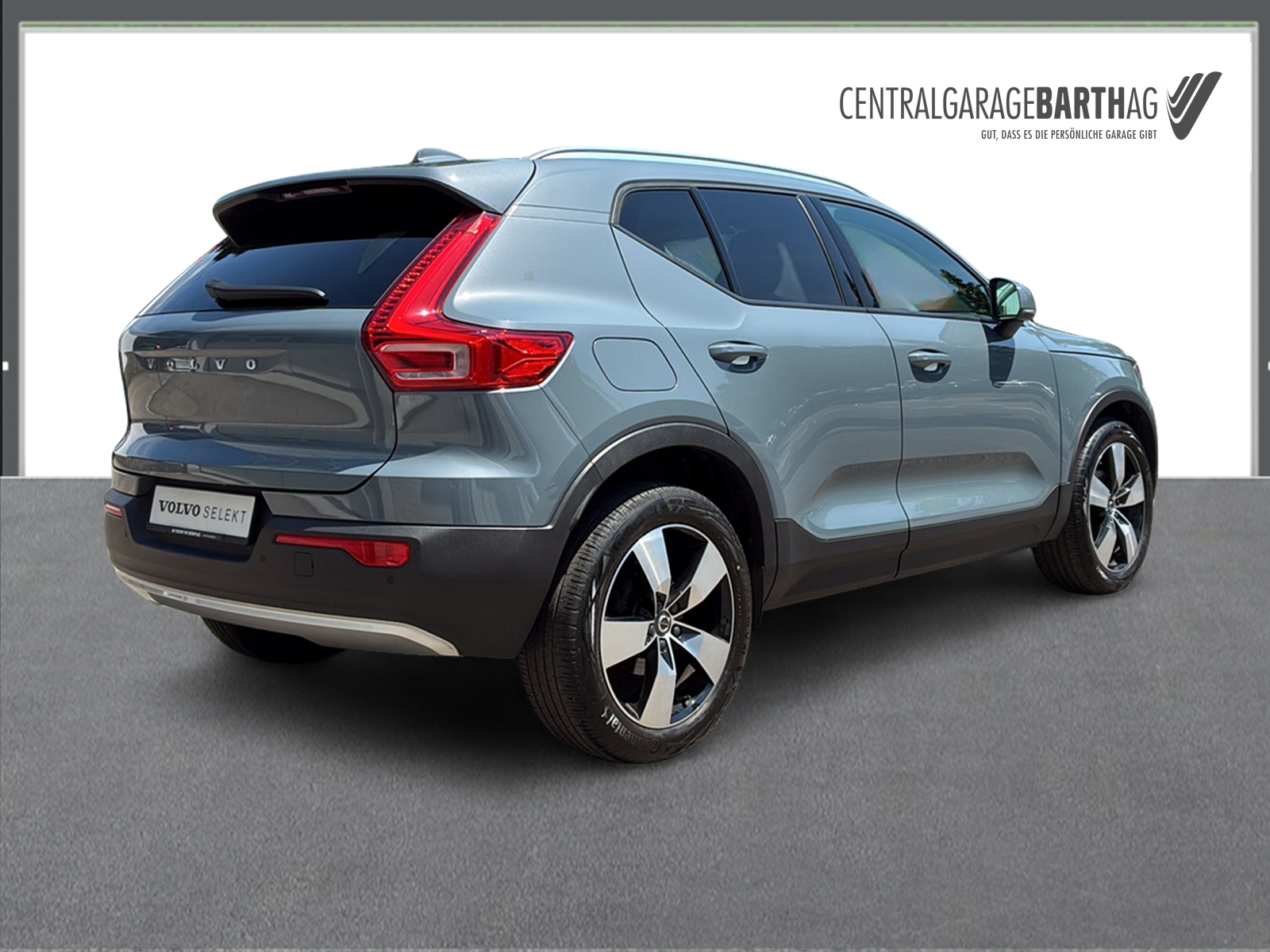 VOLVO XC40 1.5 T2 Xcite-image-4