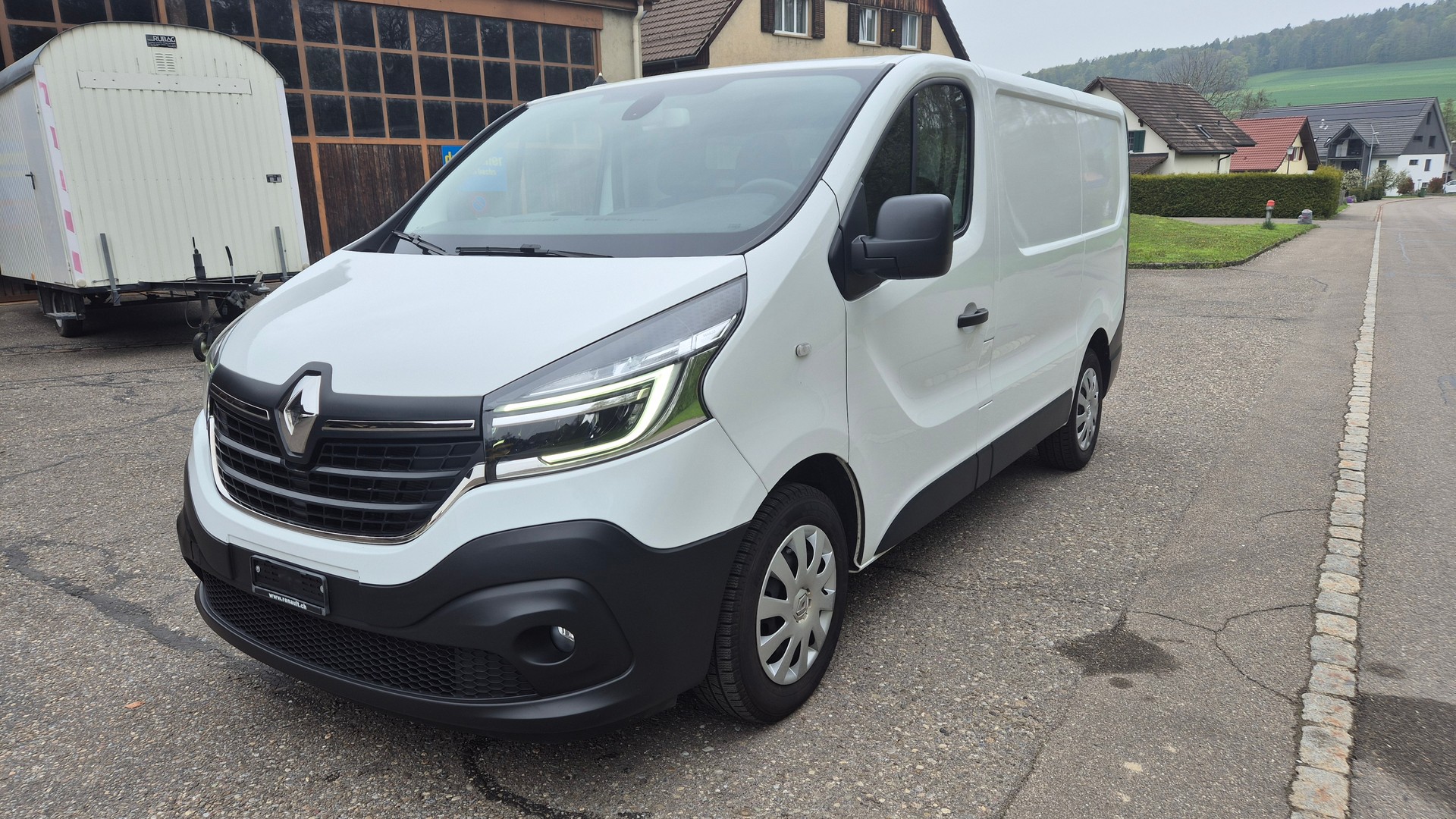 RENAULT Trafic 2.0 Energy dCi 120 3.0t Business L1H1