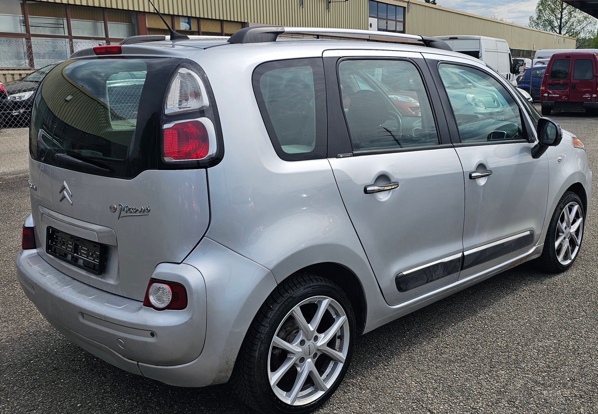 CITROEN C3 Picasso 1.6i 16V Exclusive EGS6-image-3