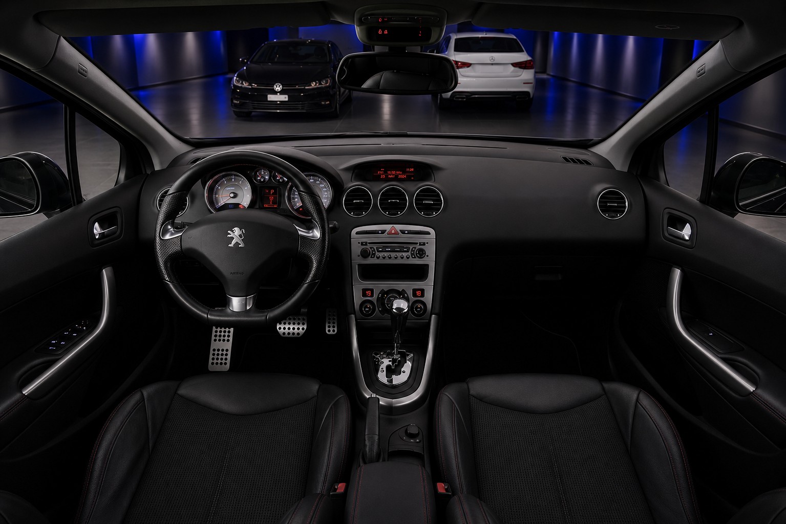 PEUGEOT 308 1.6 16V Turbo Swiss Edition Automatic-image-12