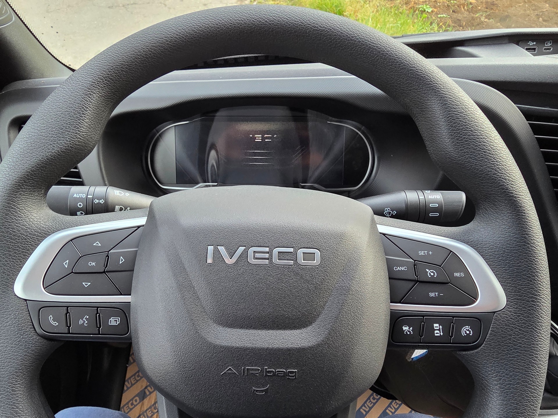 IVECO 35 S 16 A8 V-image-7