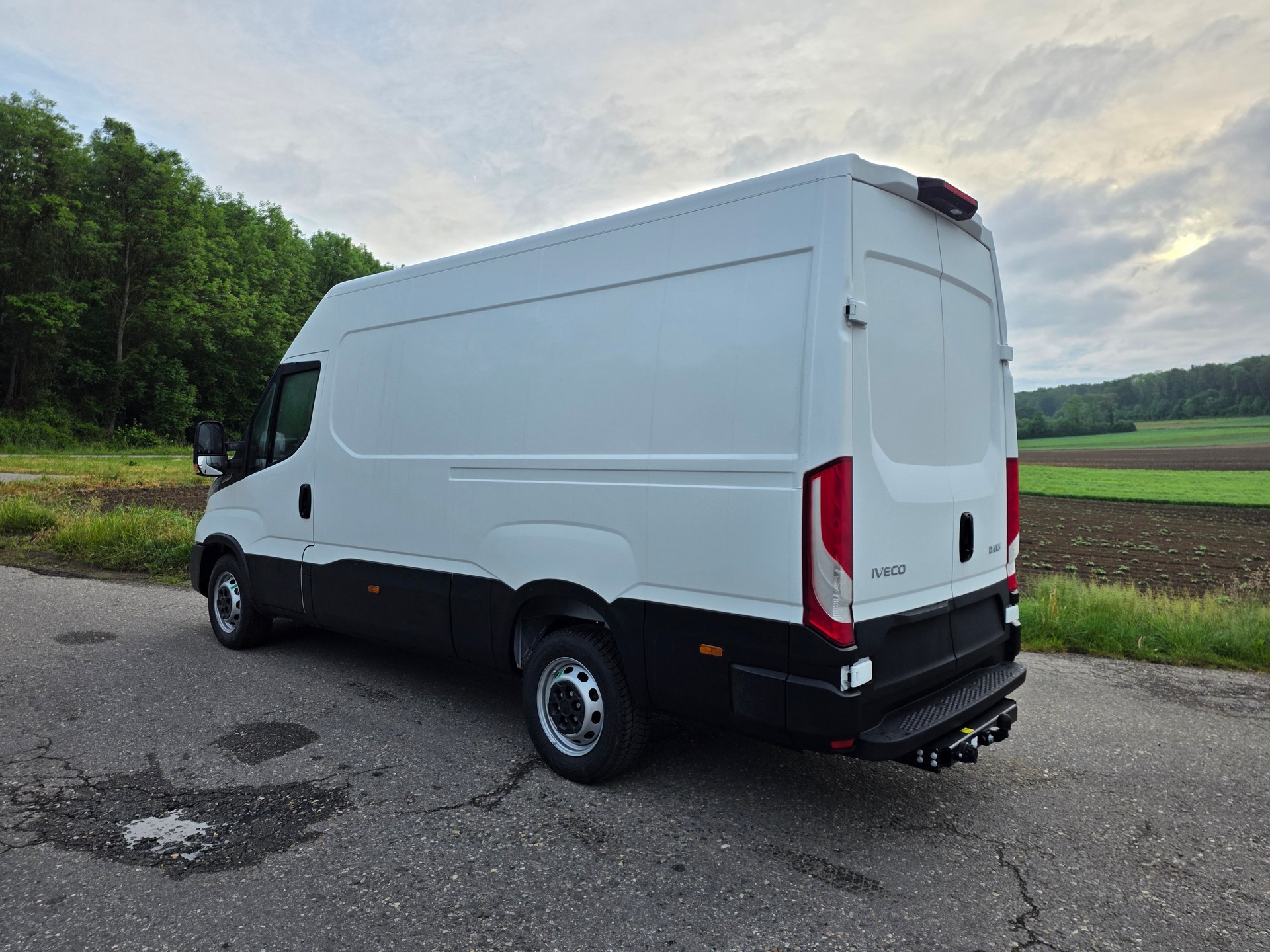 IVECO 35 S 16 A8 V-image-5