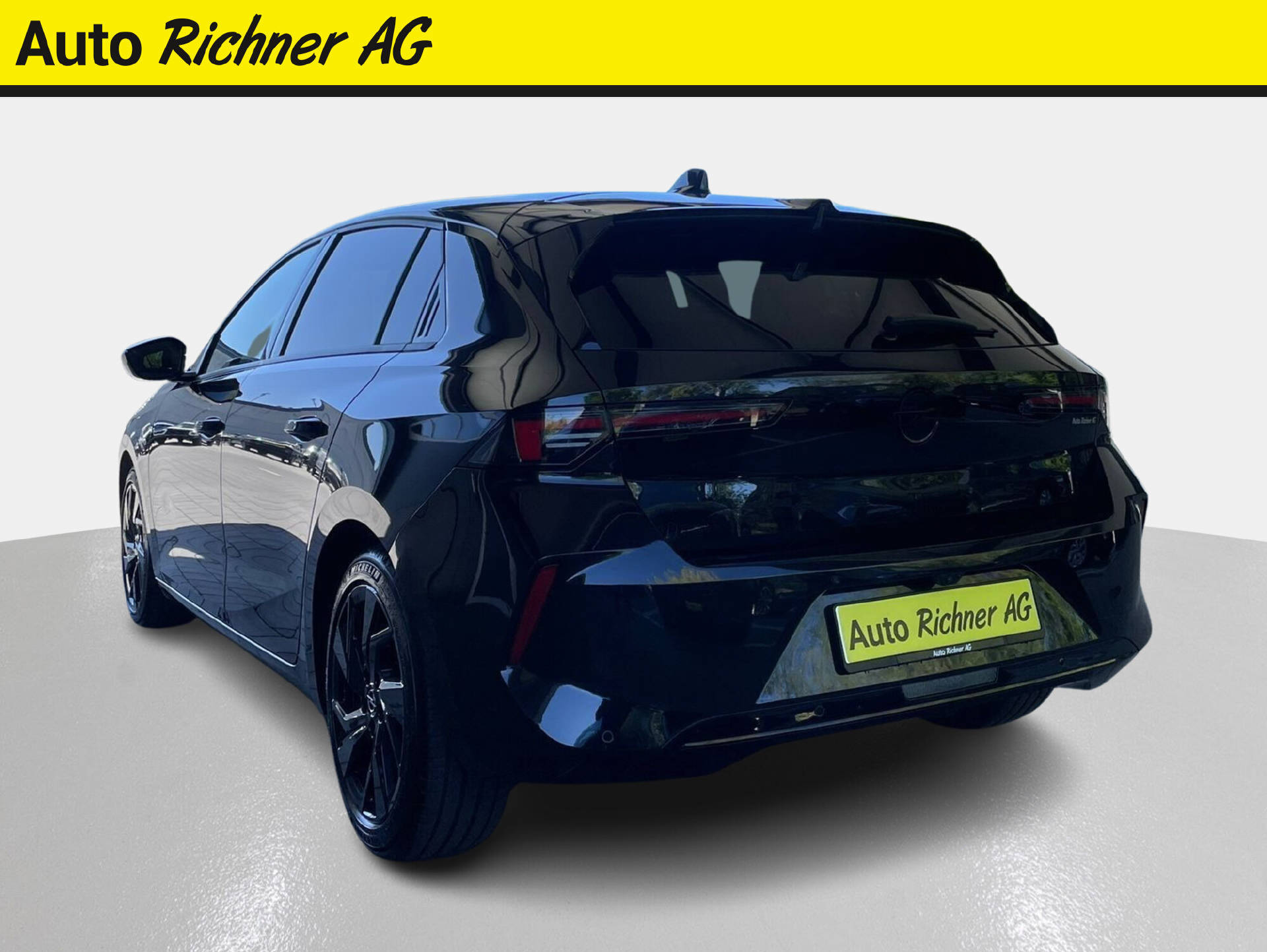 OPEL Astra 1.2 T 130 Edition-image-4