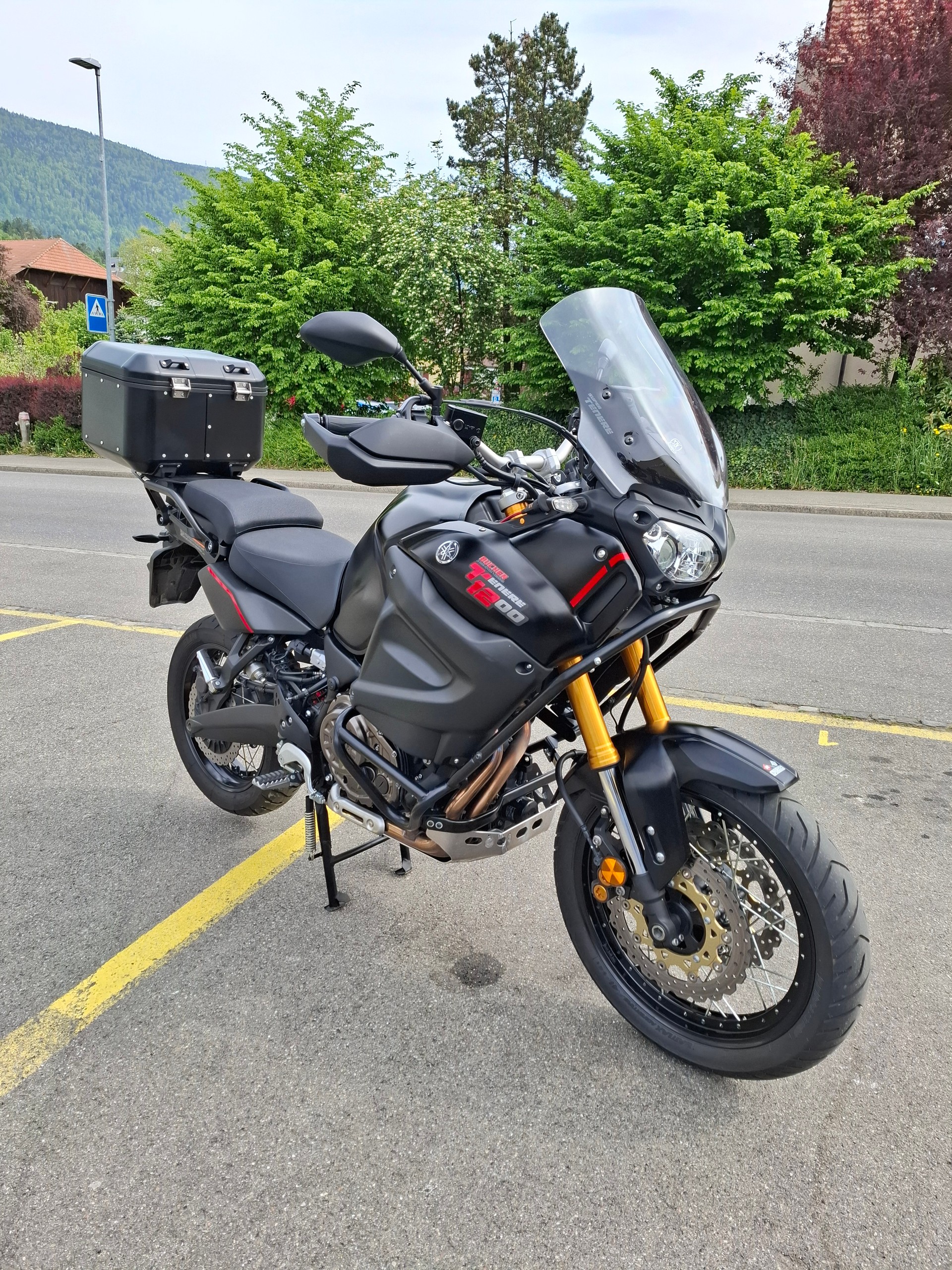 YAMAHA XT 1200 ZE Super Ténéré-image-2