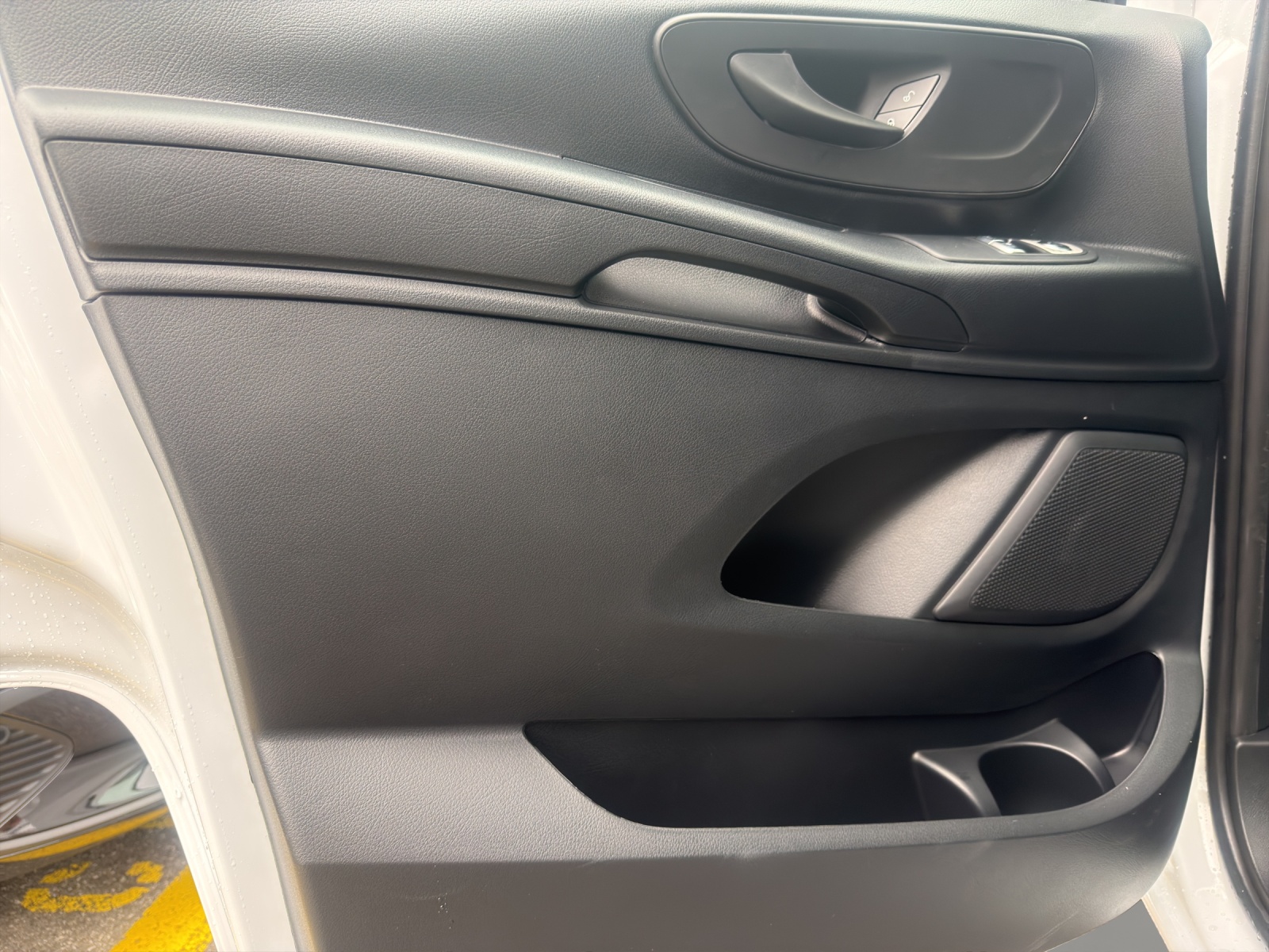 MERCEDES-BENZ Vito 114 KA PRO 3200mm L WORKER 4x4-image-12