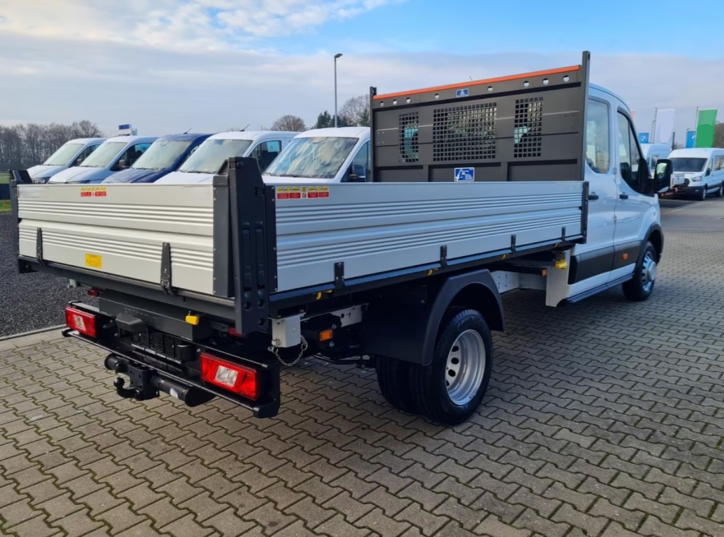 FORD Transit 350 Doka L4 Trend 3 Seiten Kipper-showroom-element-3