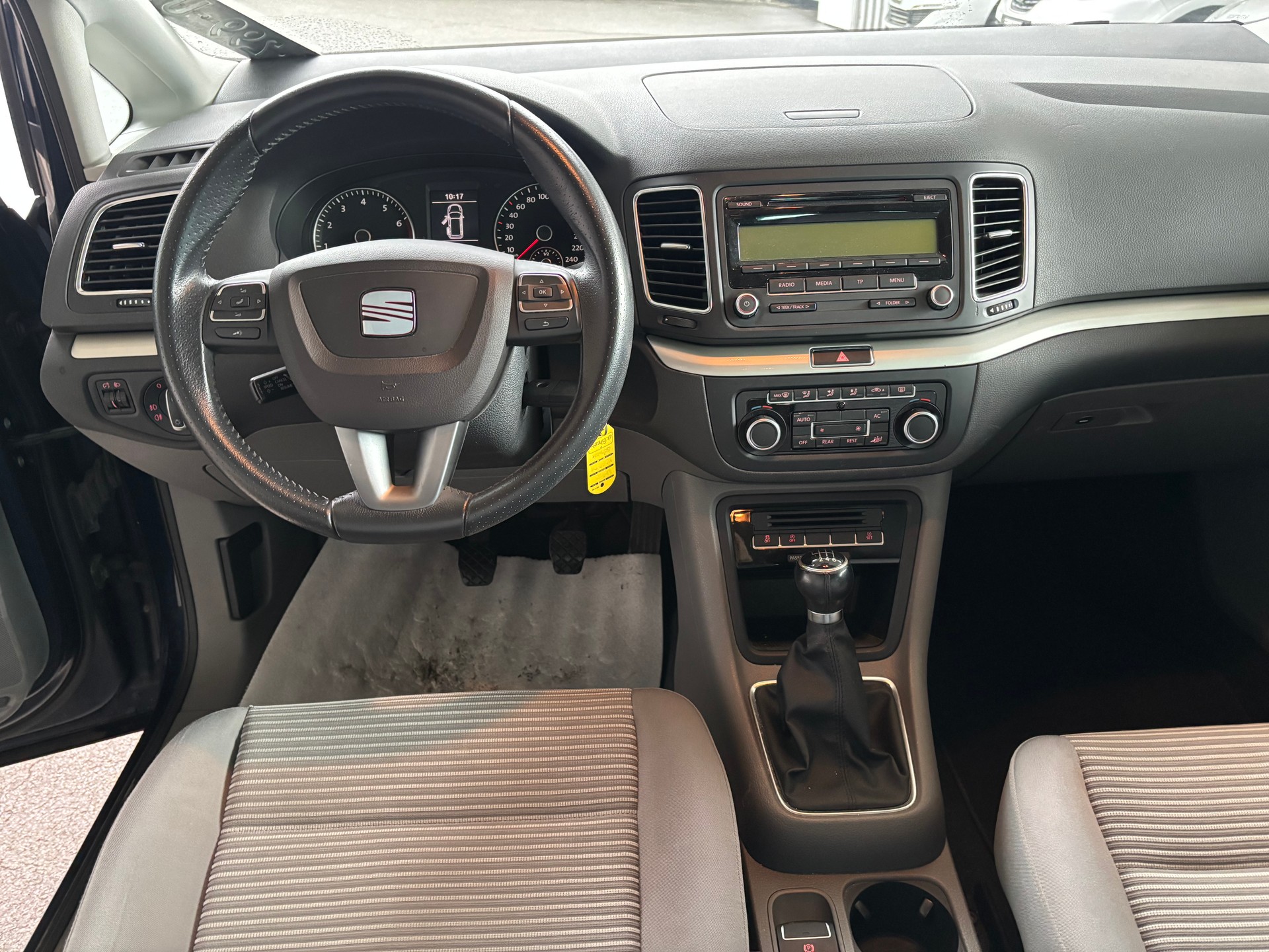 SEAT Alhambra 1.4 TSI Reference Eco mit 7. Sitze-image-5