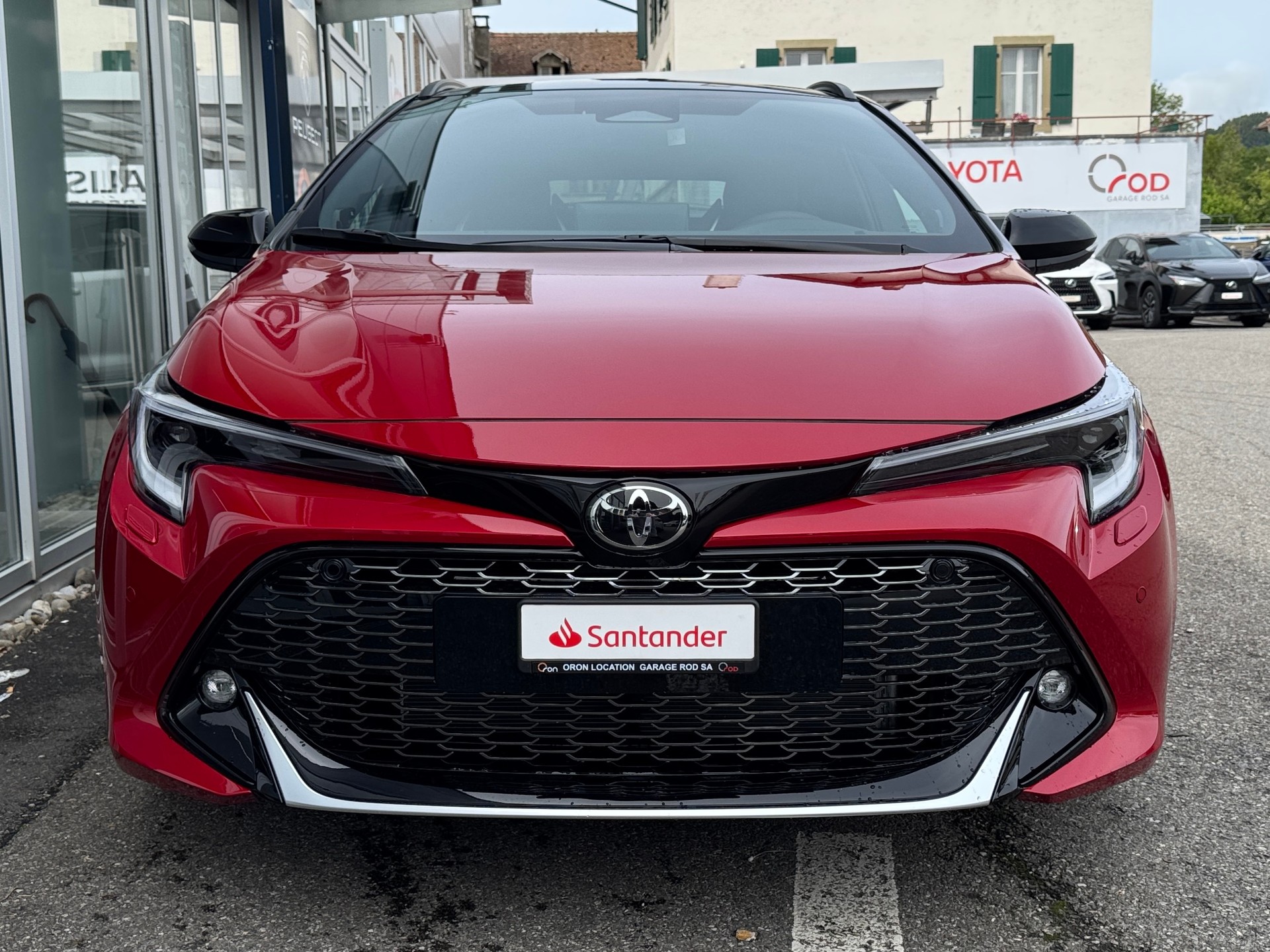TOYOTA Corolla Touring Sports 2.0 HSD GR Sport e-CVT-showroom-element-2