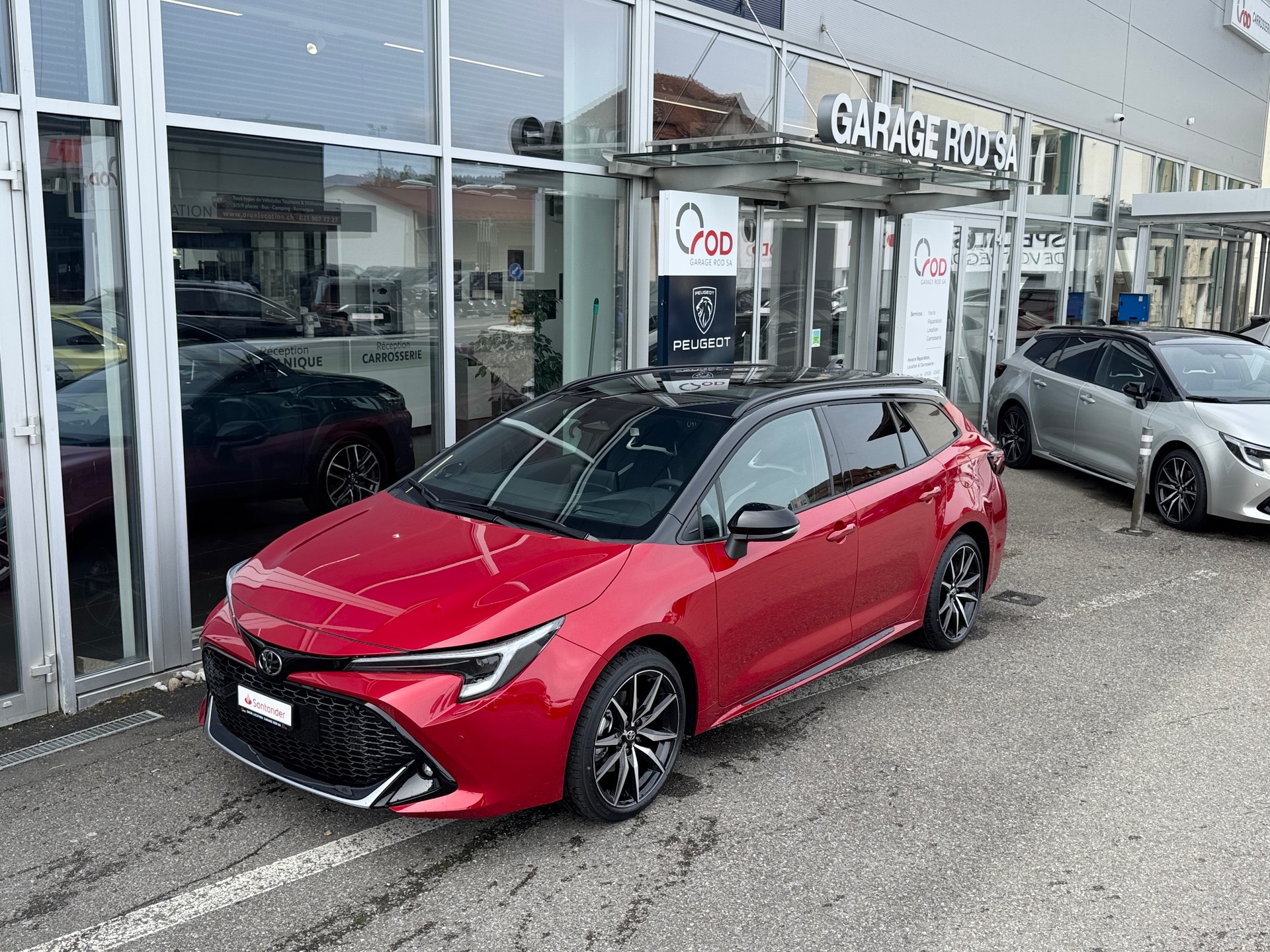 TOYOTA Corolla Touring Sports 2.0 HSD GR Sport e-CVT