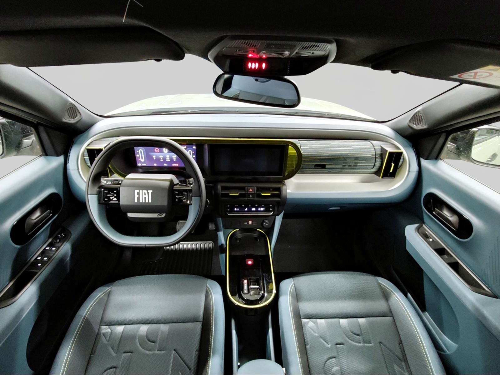 FIAT Grande Panda 1.2T Icon + Tech + Style + Winter-image-5