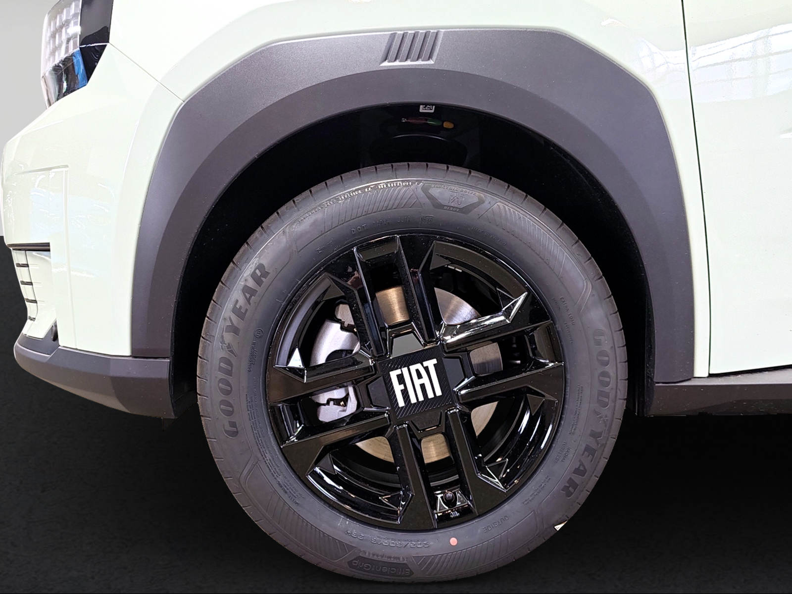 FIAT Grande Panda 1.2T Icon + Tech + Style + Winter-image-3