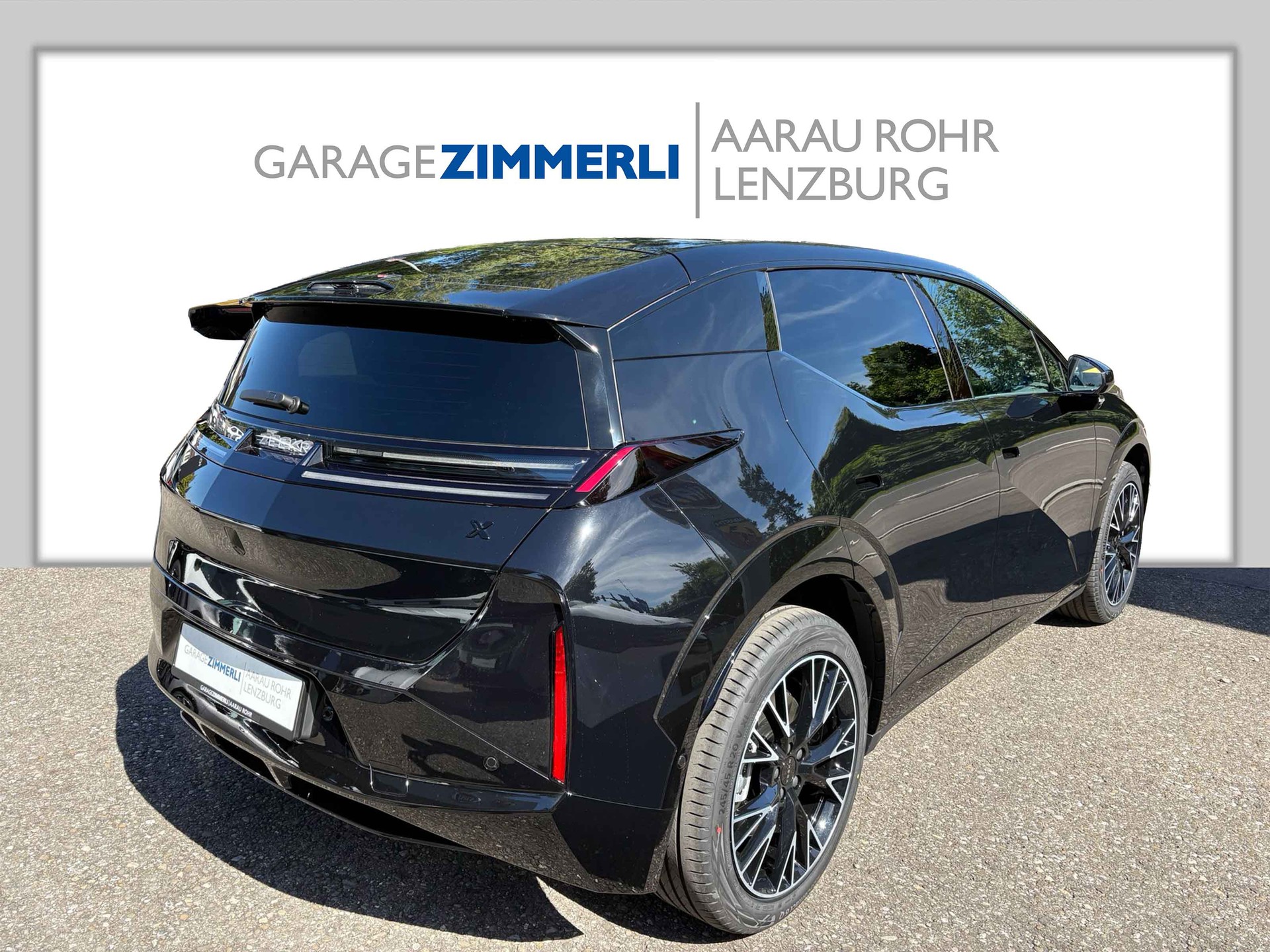 ZEEKR X 69kWh Privilege AWD CH-FZ-showroom-element-3