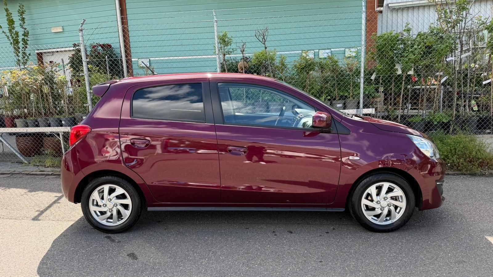 MITSUBISHI Space Star 1.2 Value Anniversary-showroom-element-3