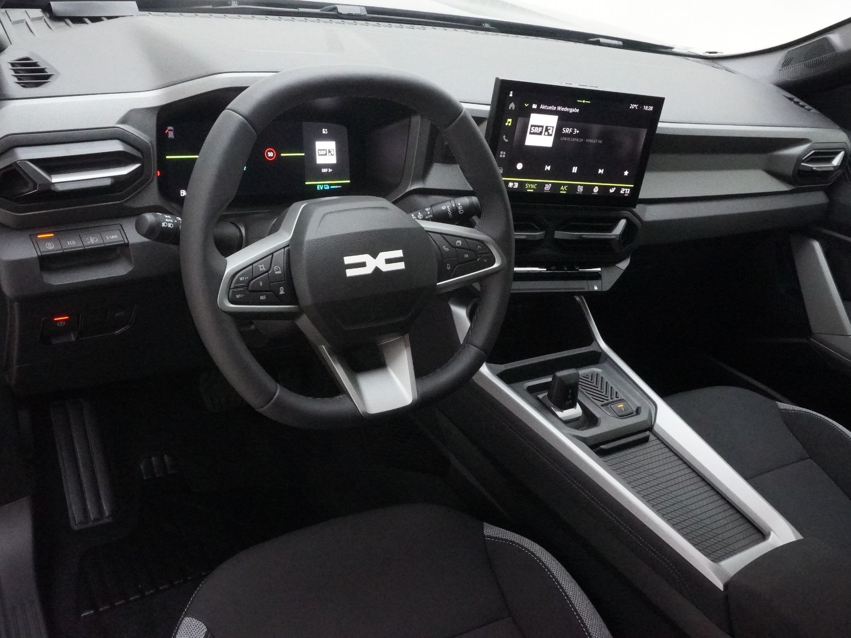 DACIA Bigster 1.8 Hybrid Journey-image-9