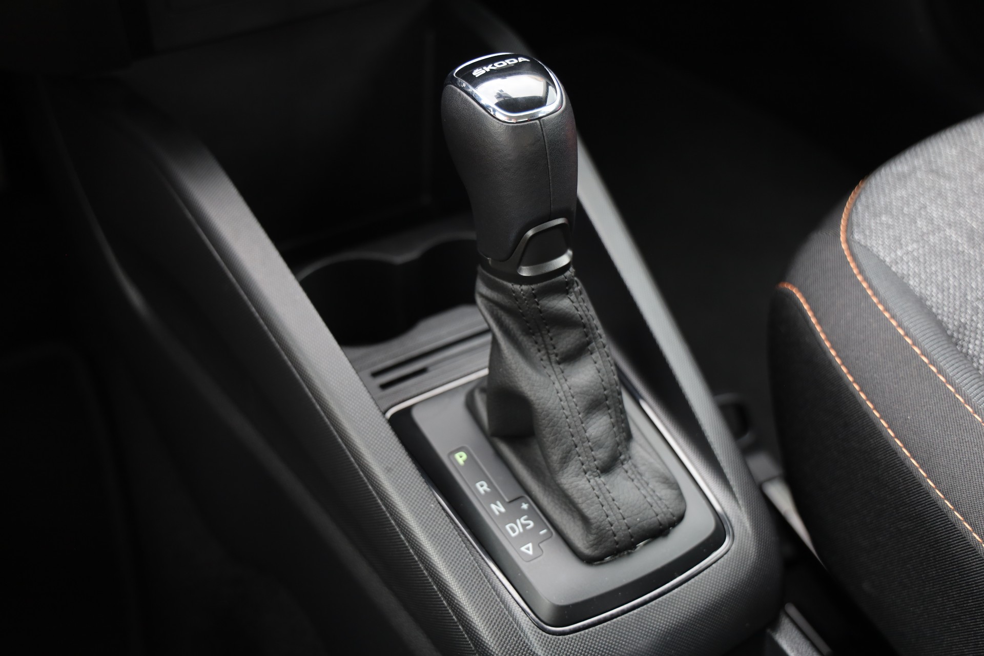SKODA Fabia 1.0 TSI Clever DSG-image-14