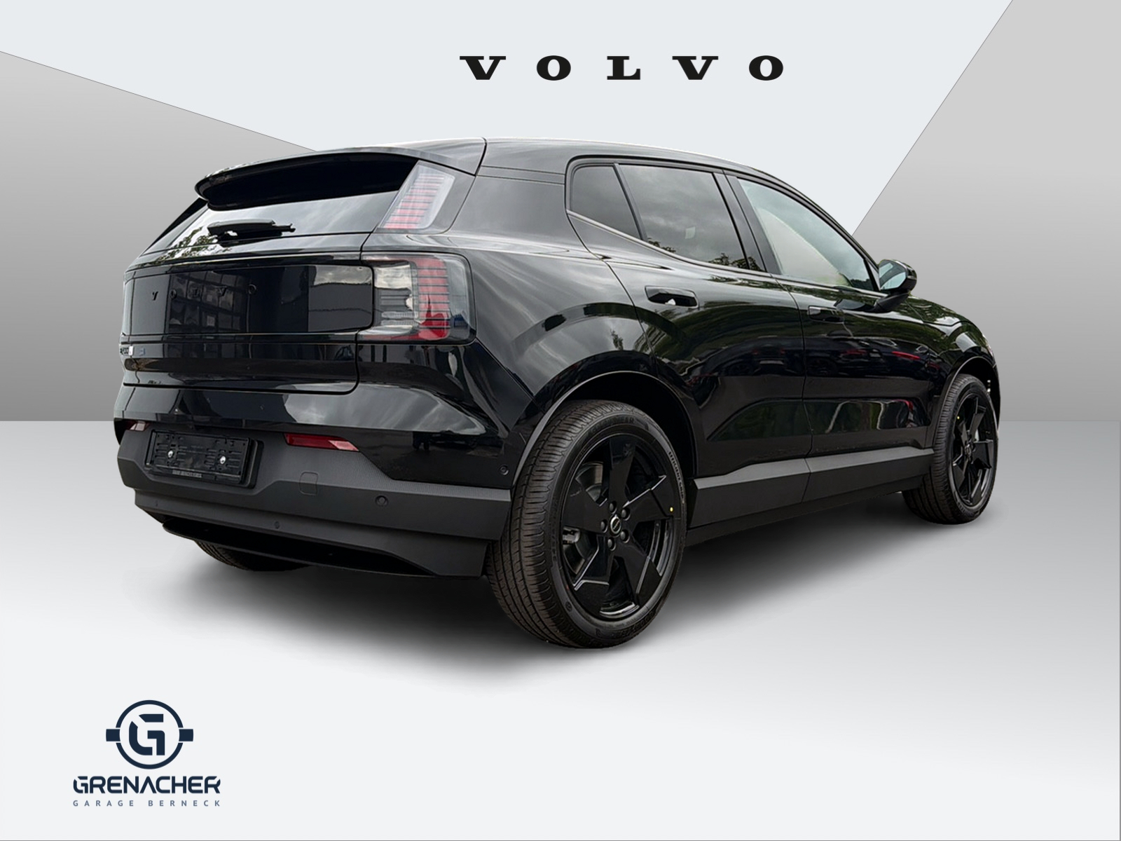 VOLVO EX 30 E60 Twin Ultra Performance Sw. Black Ed. AWD-image-5