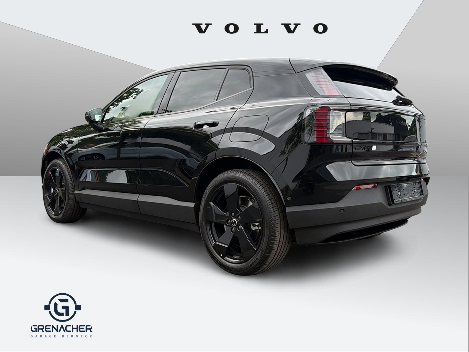 VOLVO EX 30 E60 Twin Ultra Performance Sw. Black Ed. AWD-showroom-element-3