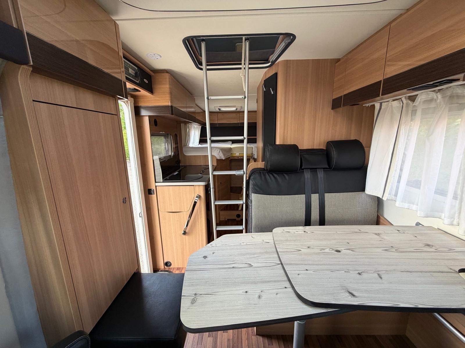 LMC LMC Breezer V646 G – Automat (150 PS) | Längsbetten & Aufstelldach | 4 Personen | Doppel-Garantie-image-13
